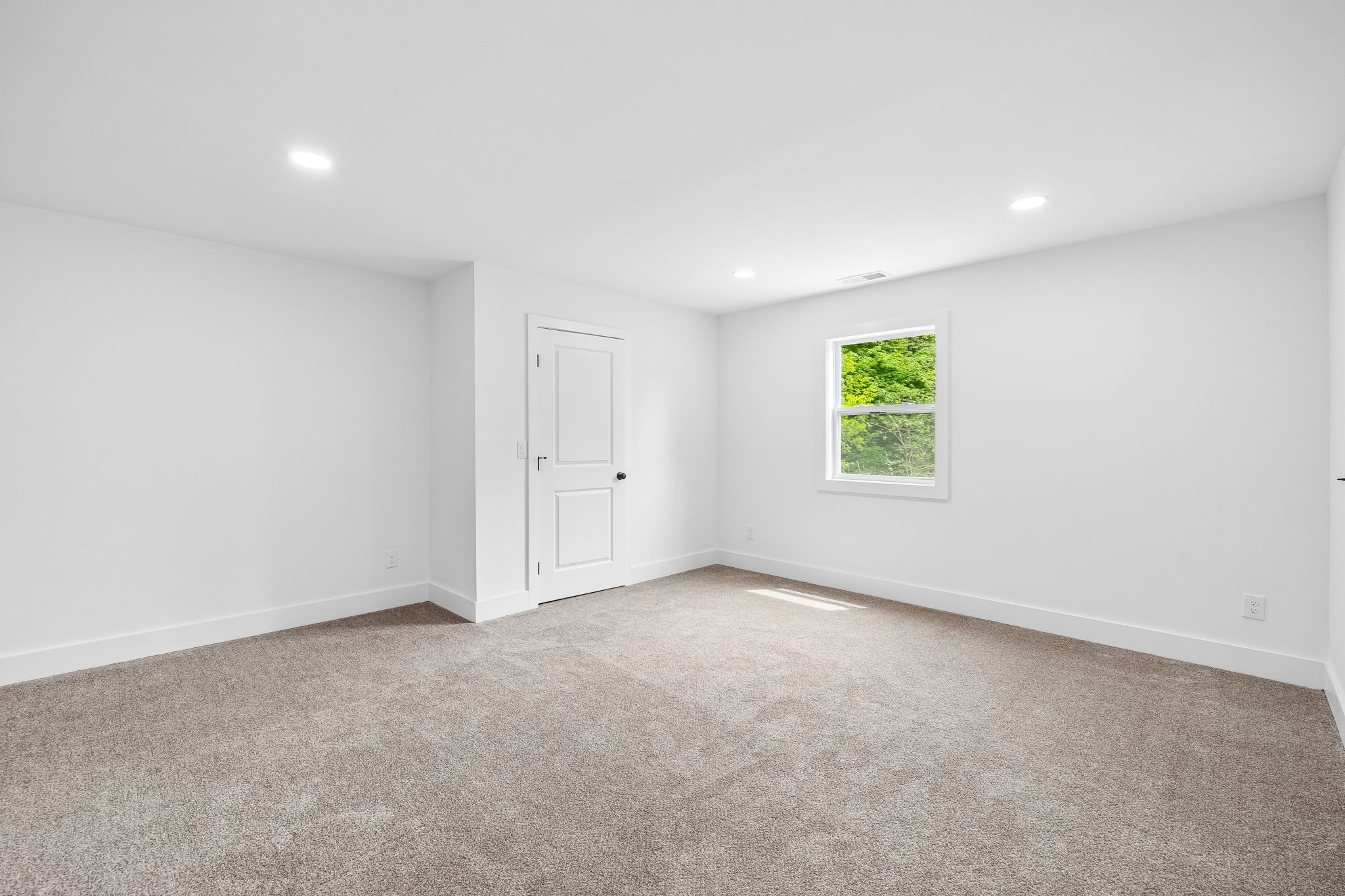 1198 Rogues Fork Rd