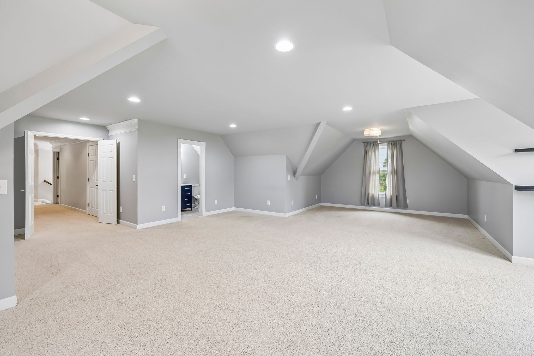 2801 Buckner Ln