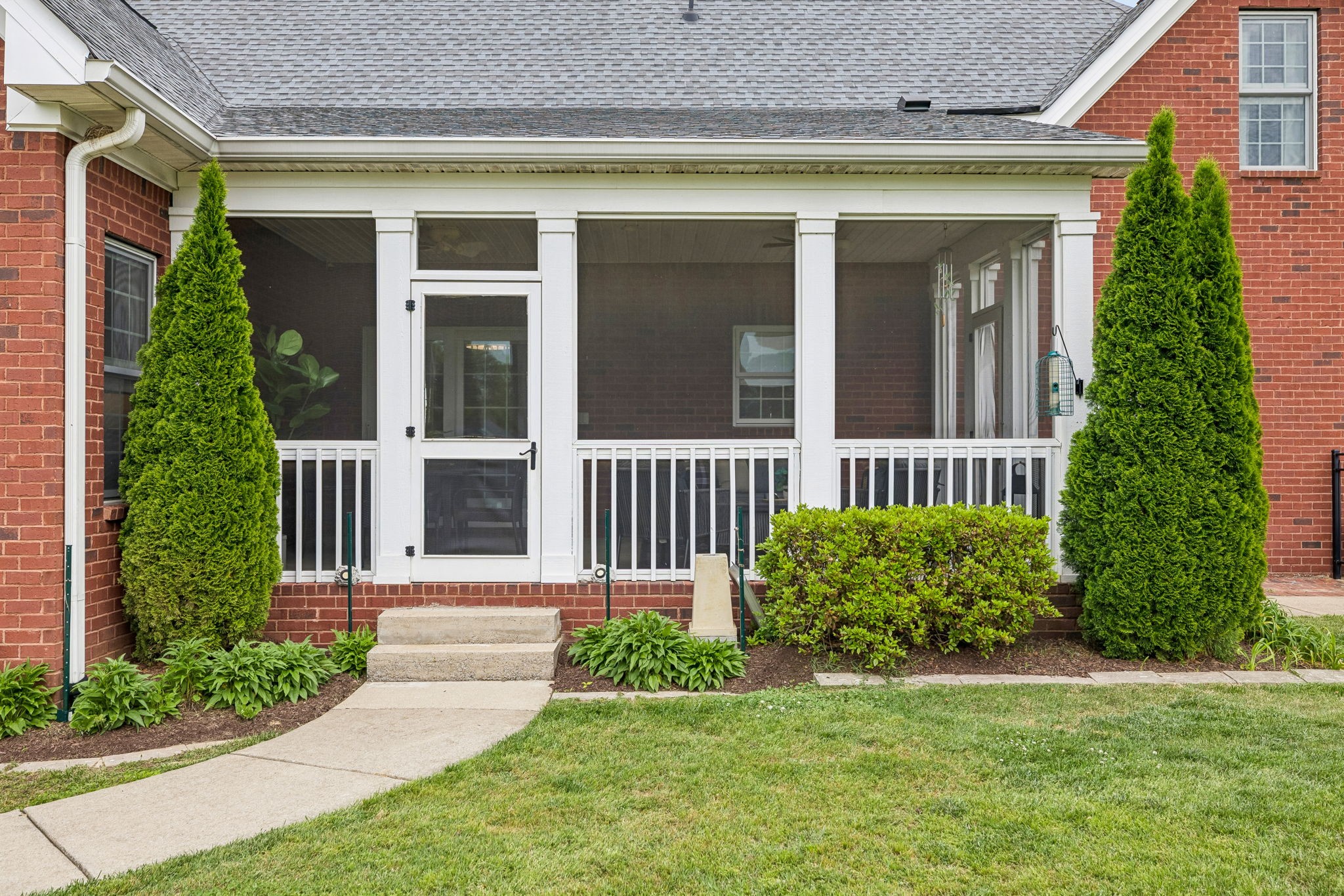 2801 Buckner Ln