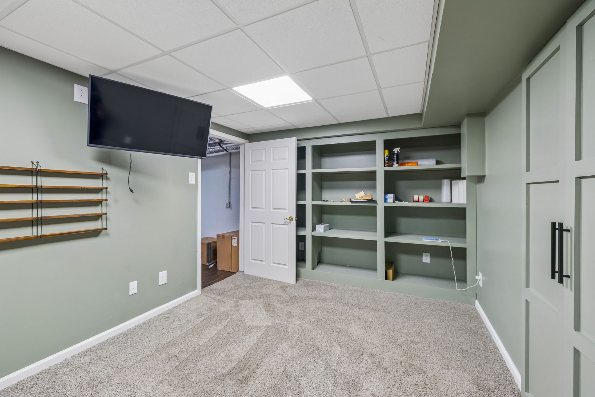 2801 Buckner Ln