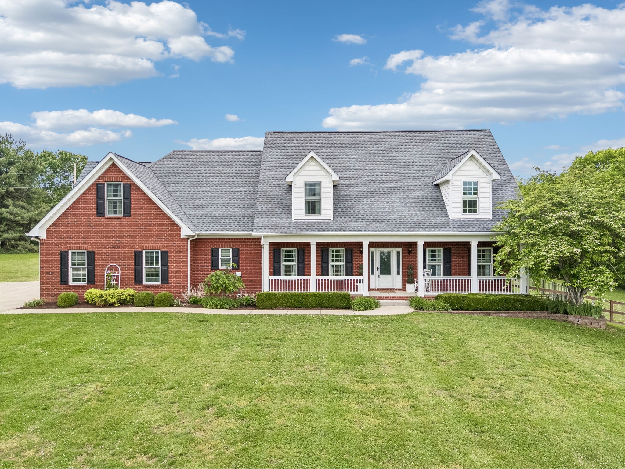 2801 Buckner Ln