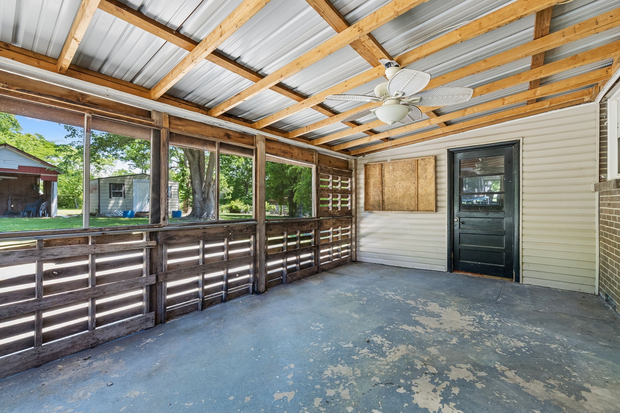 106 Oak Park Dr
