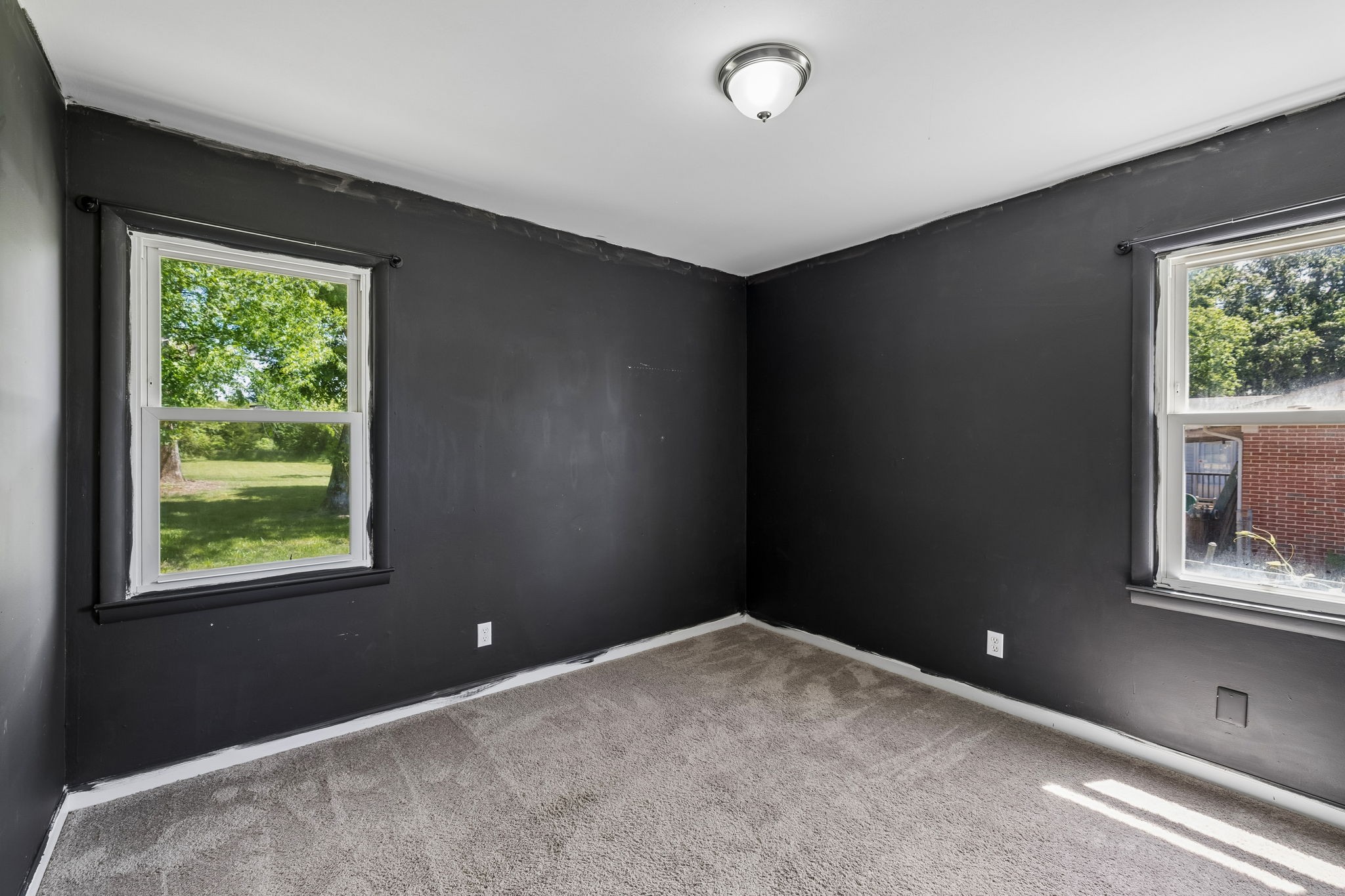 106 Oak Park Dr