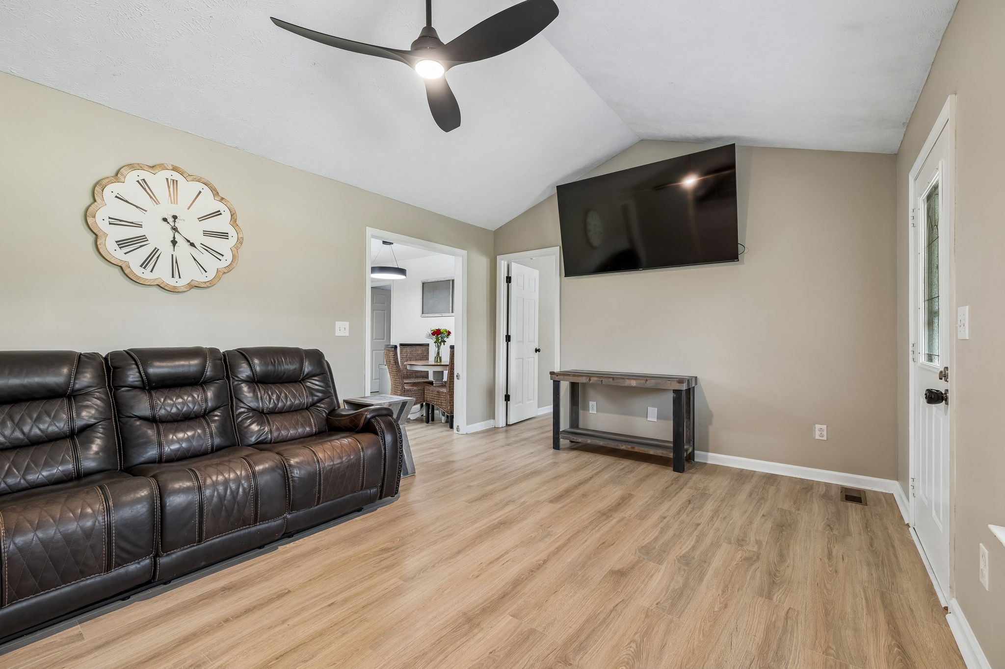 6456 Brandy Ln
