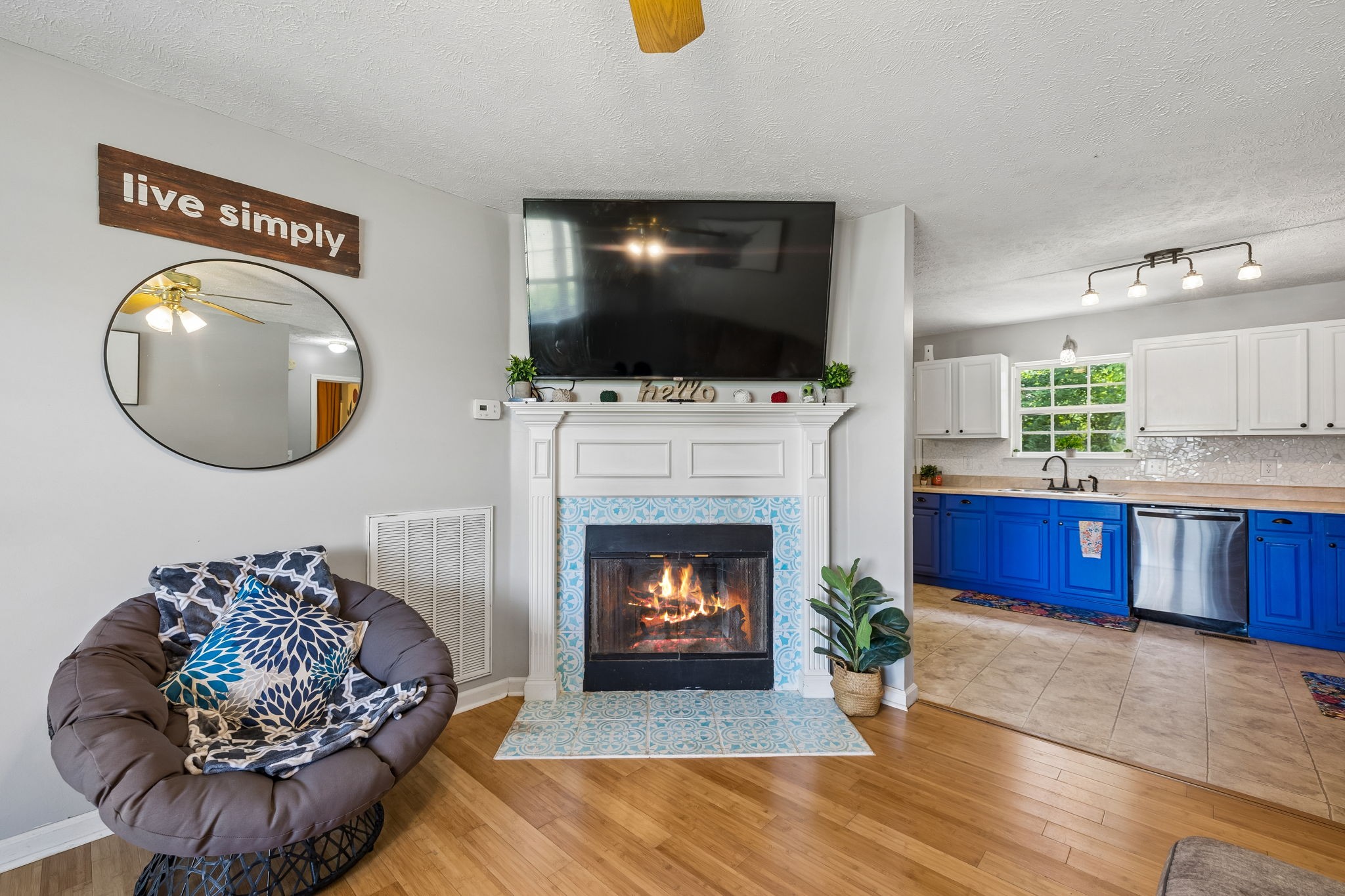 111 Ridgepark Ct