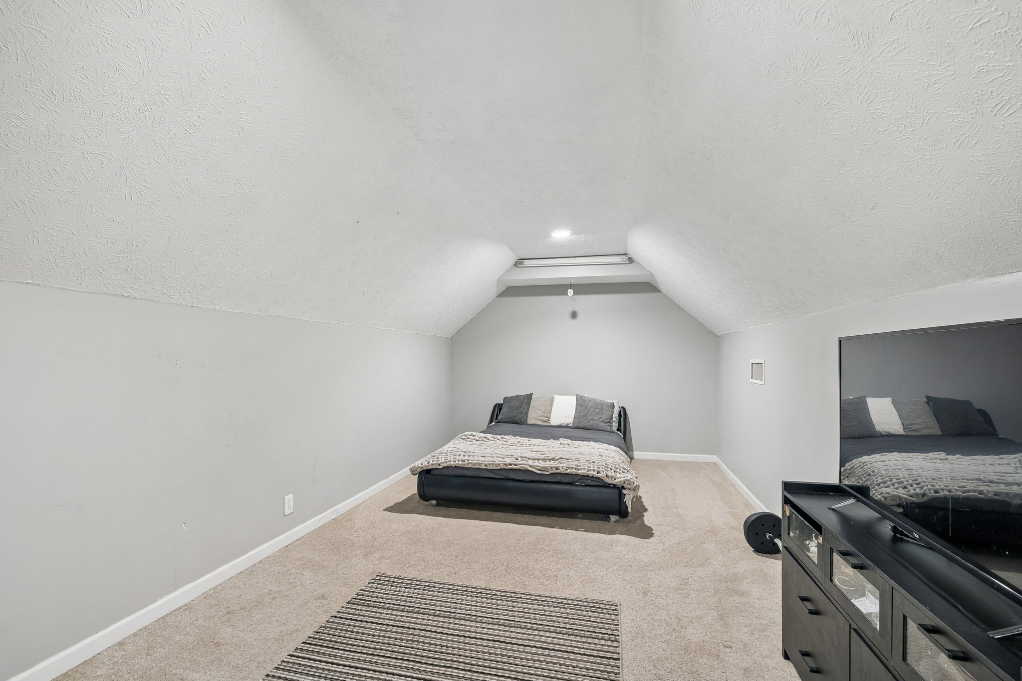 111 Ridgepark Ct