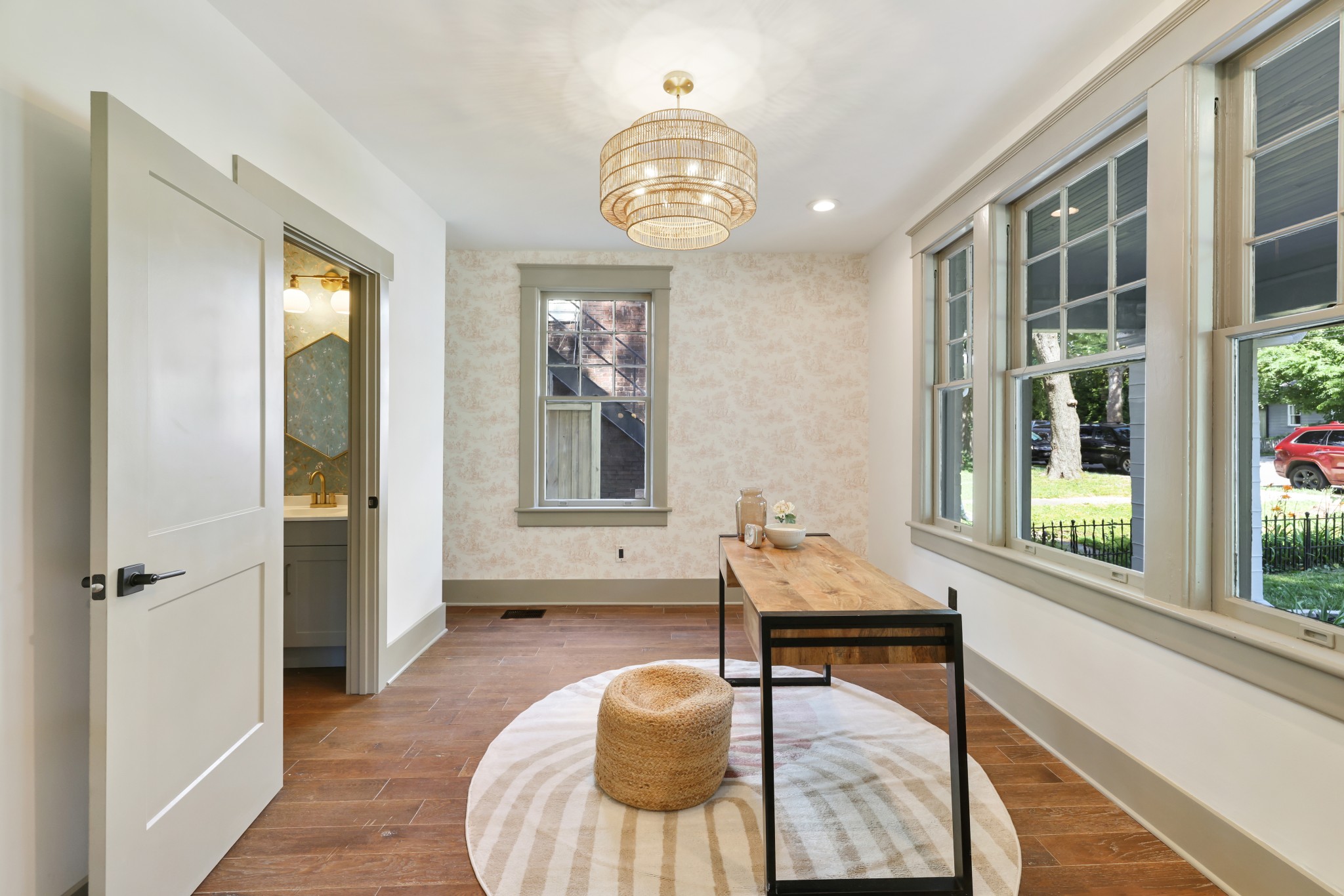1408 Douglas Ave