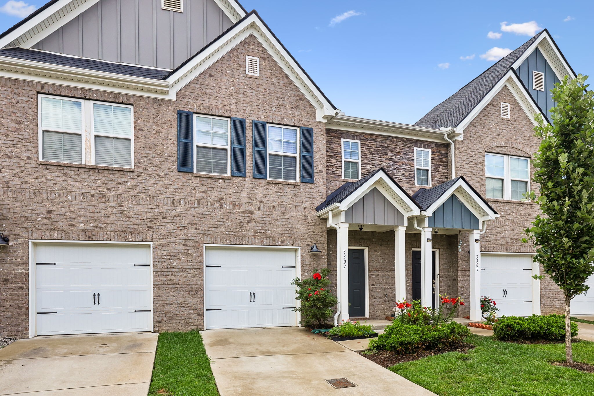 3307 Deerchase Cir
