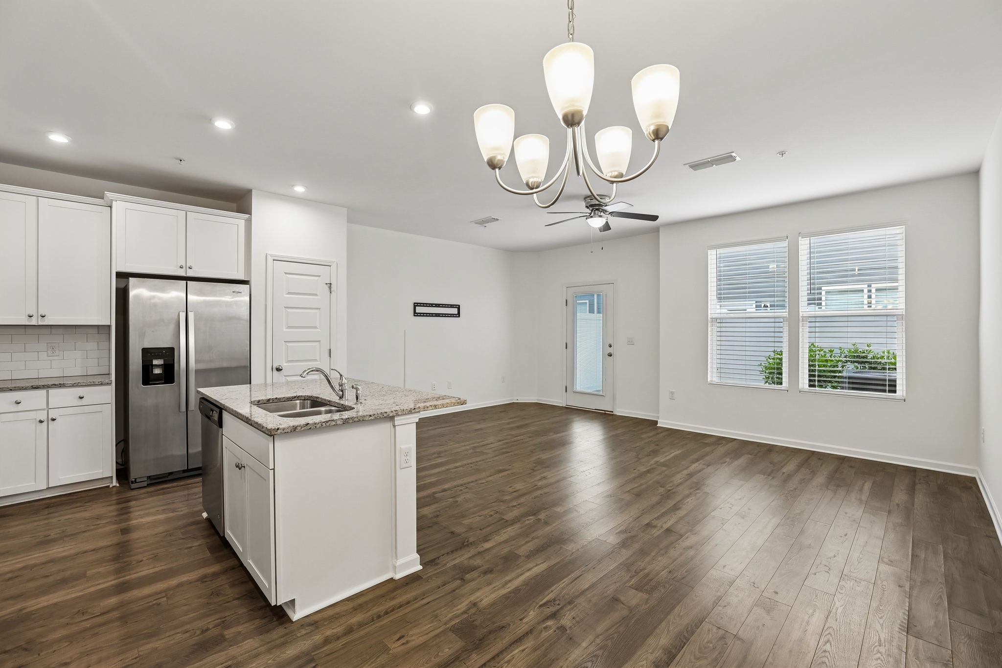 3307 Deerchase Cir