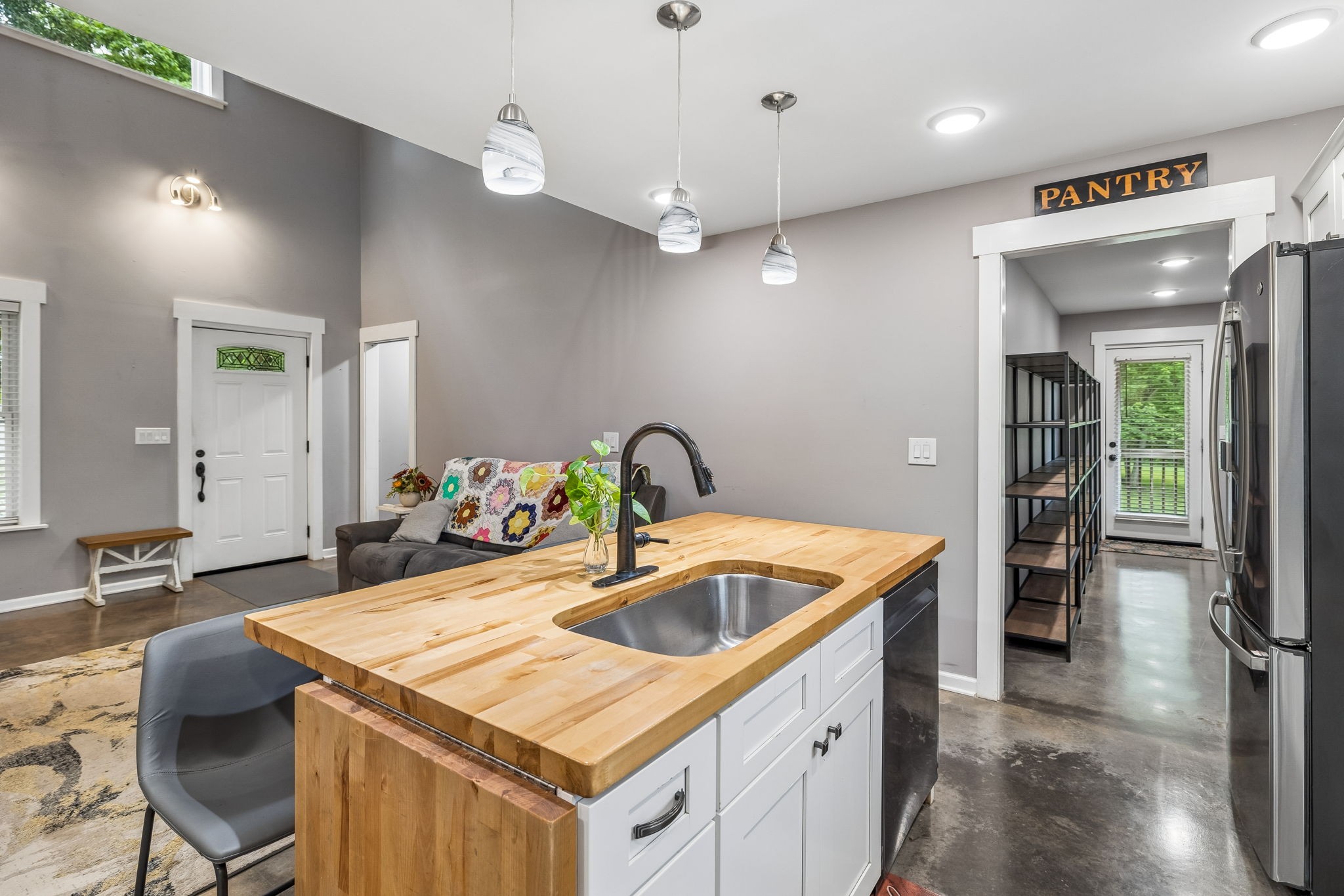 509 Iron Hill Rd