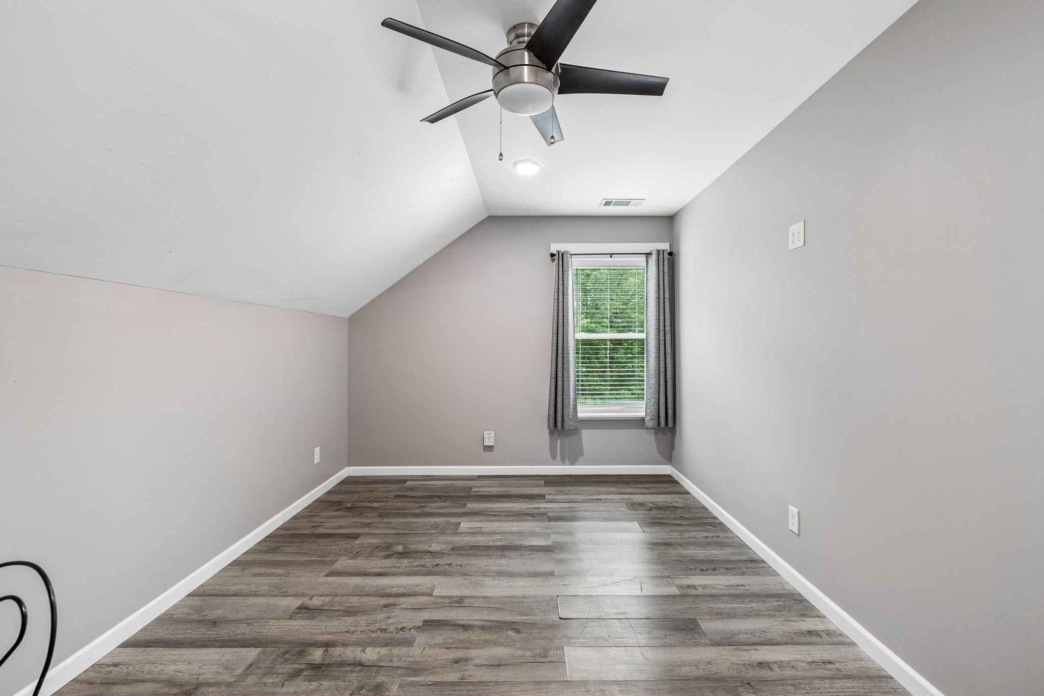 509 Iron Hill Rd