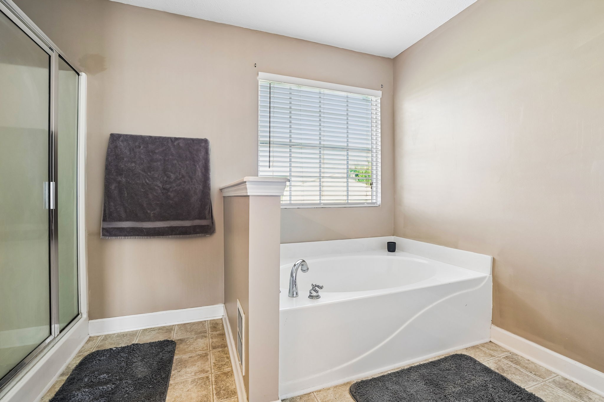 123 Arkansas Ct