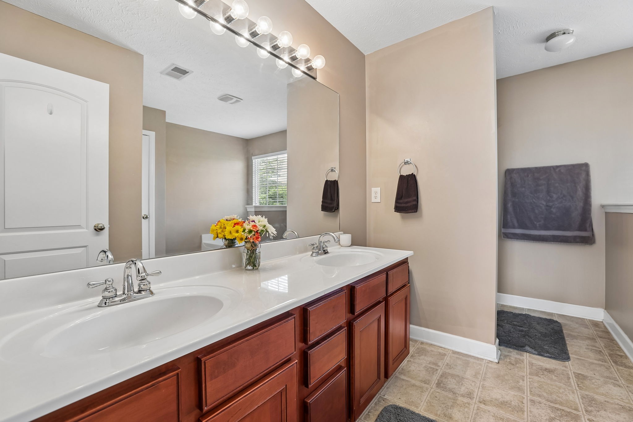 123 Arkansas Ct