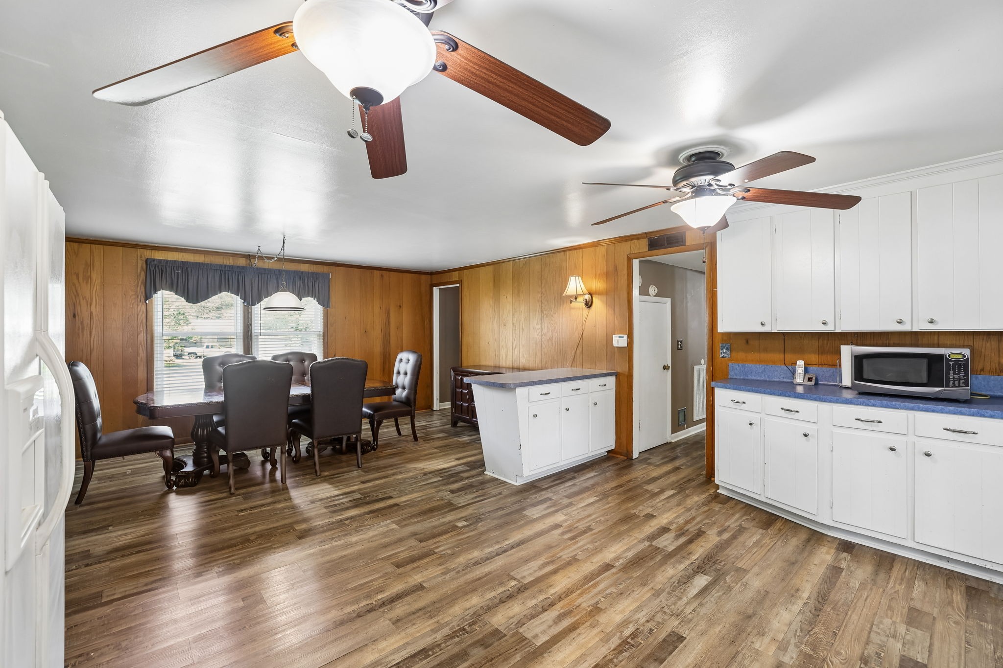 1323 Dawson Pl