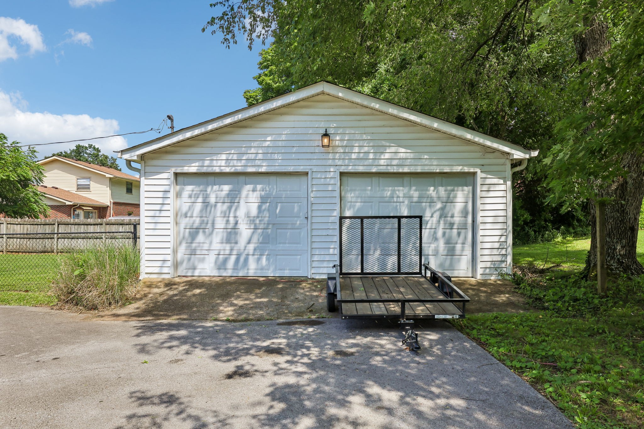 1323 Dawson Pl