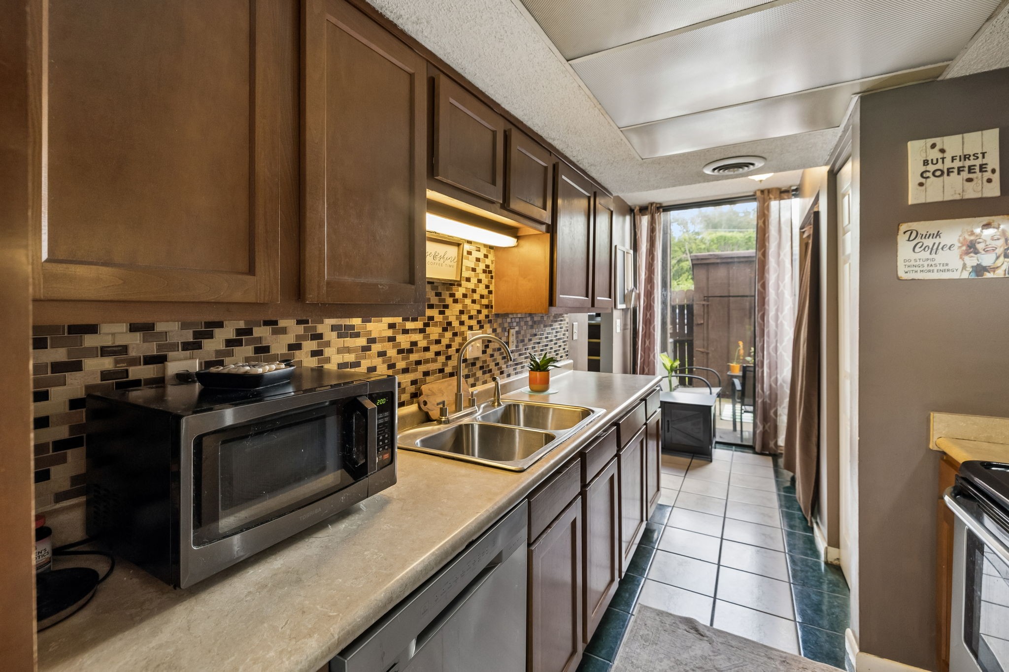 25 Sycamore Ct