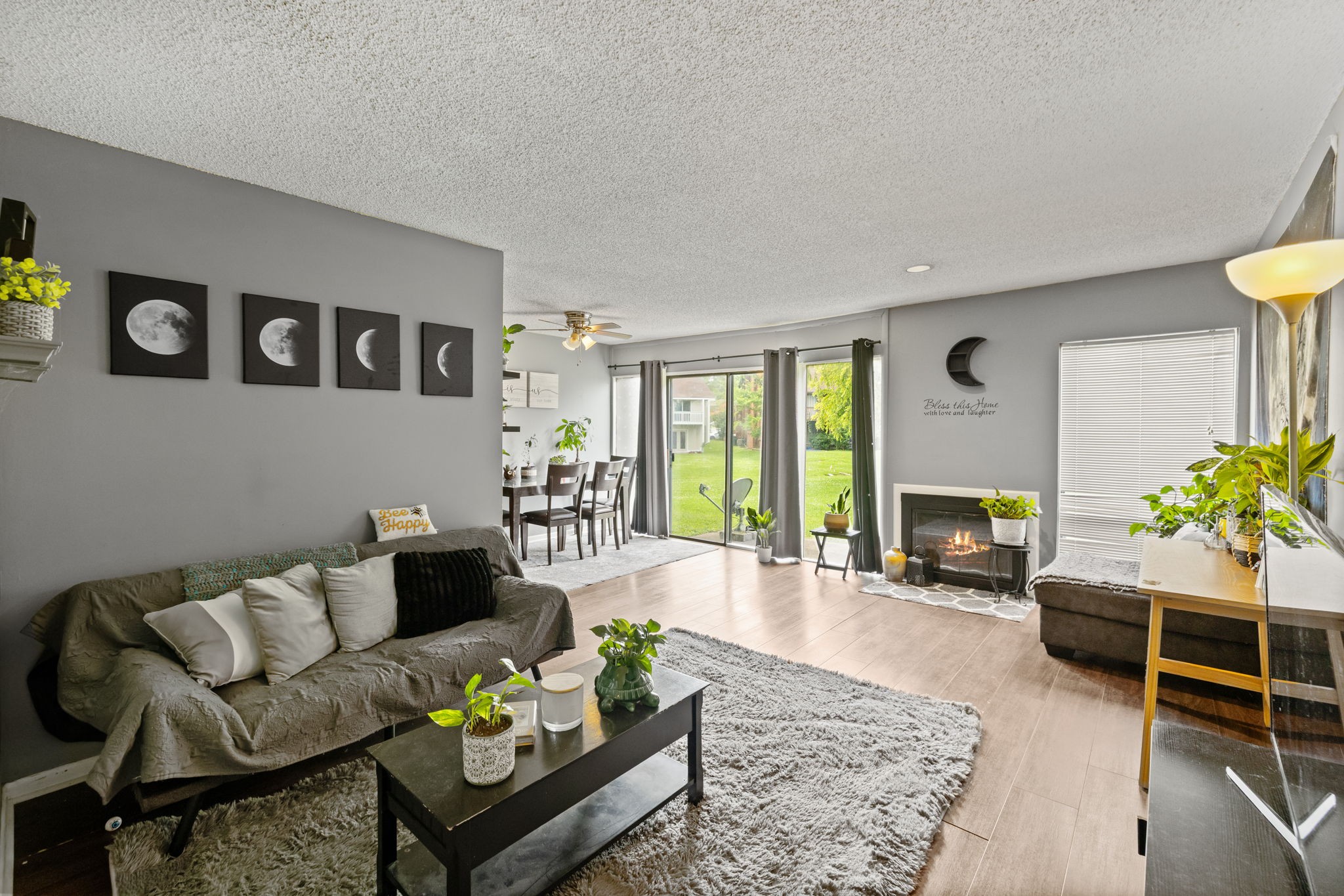 25 Sycamore Ct