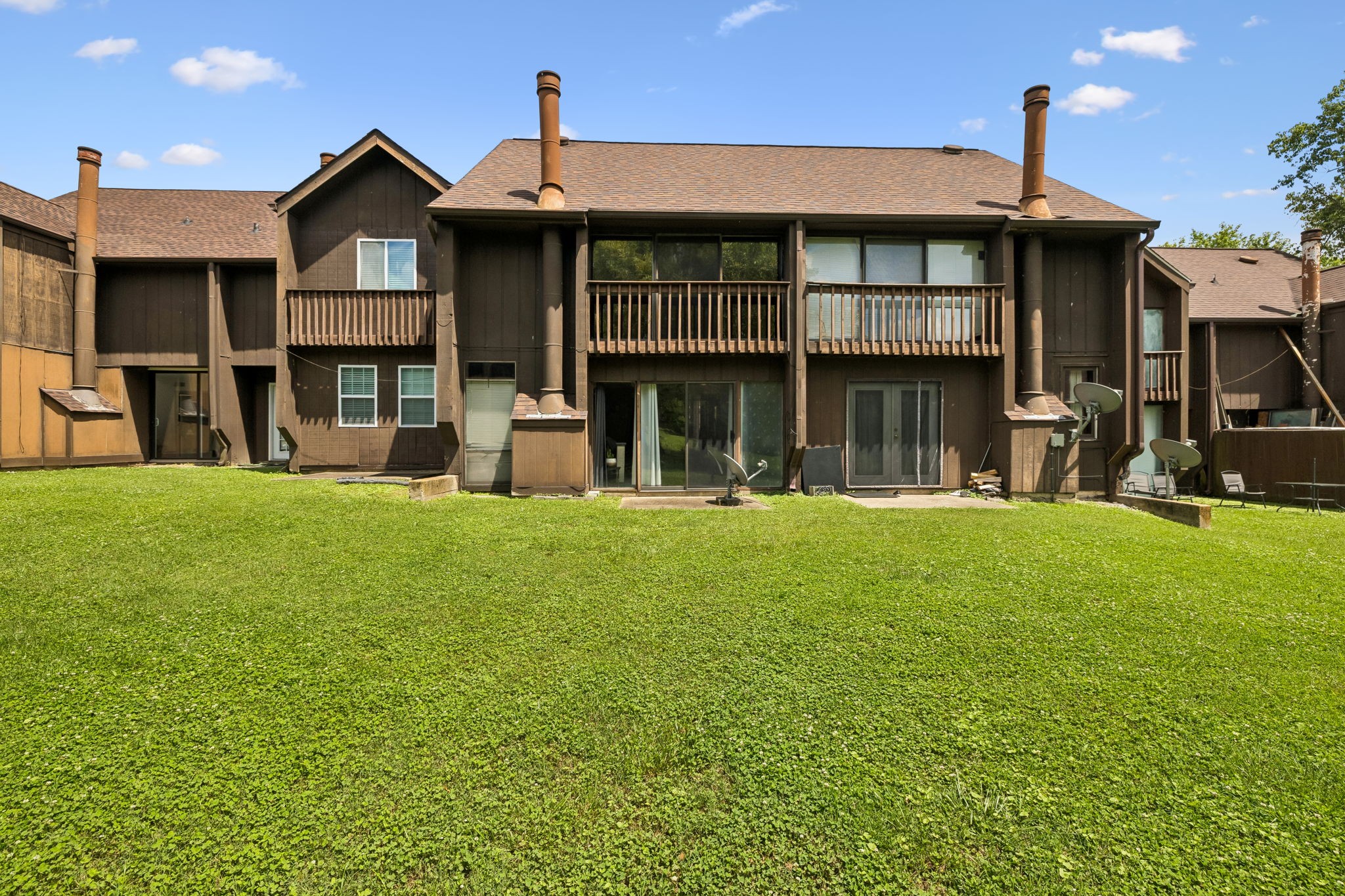 25 Sycamore Ct