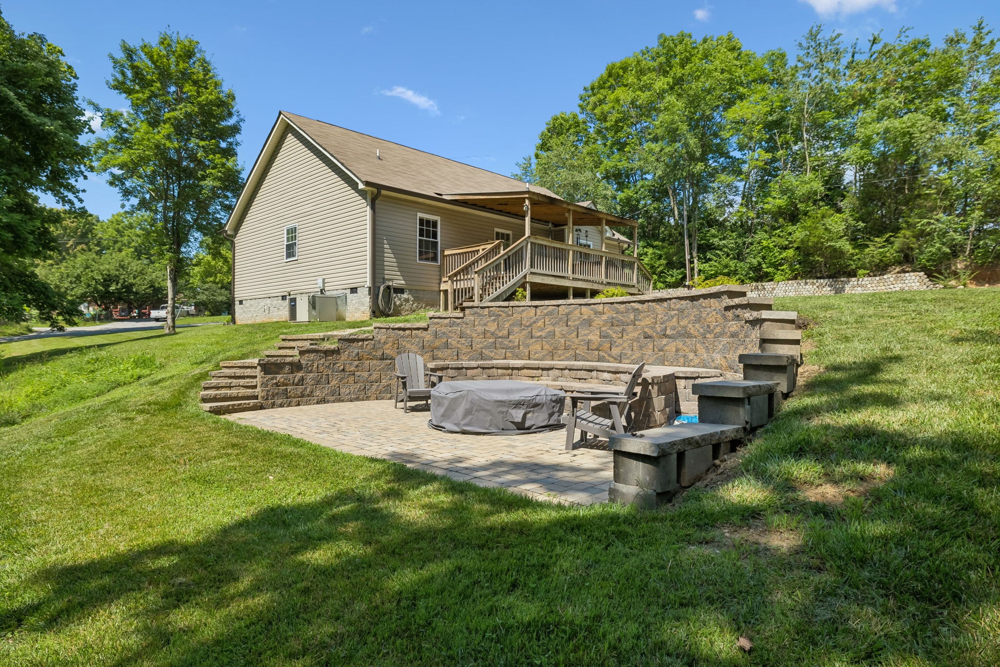 1179 Abernathy Rd