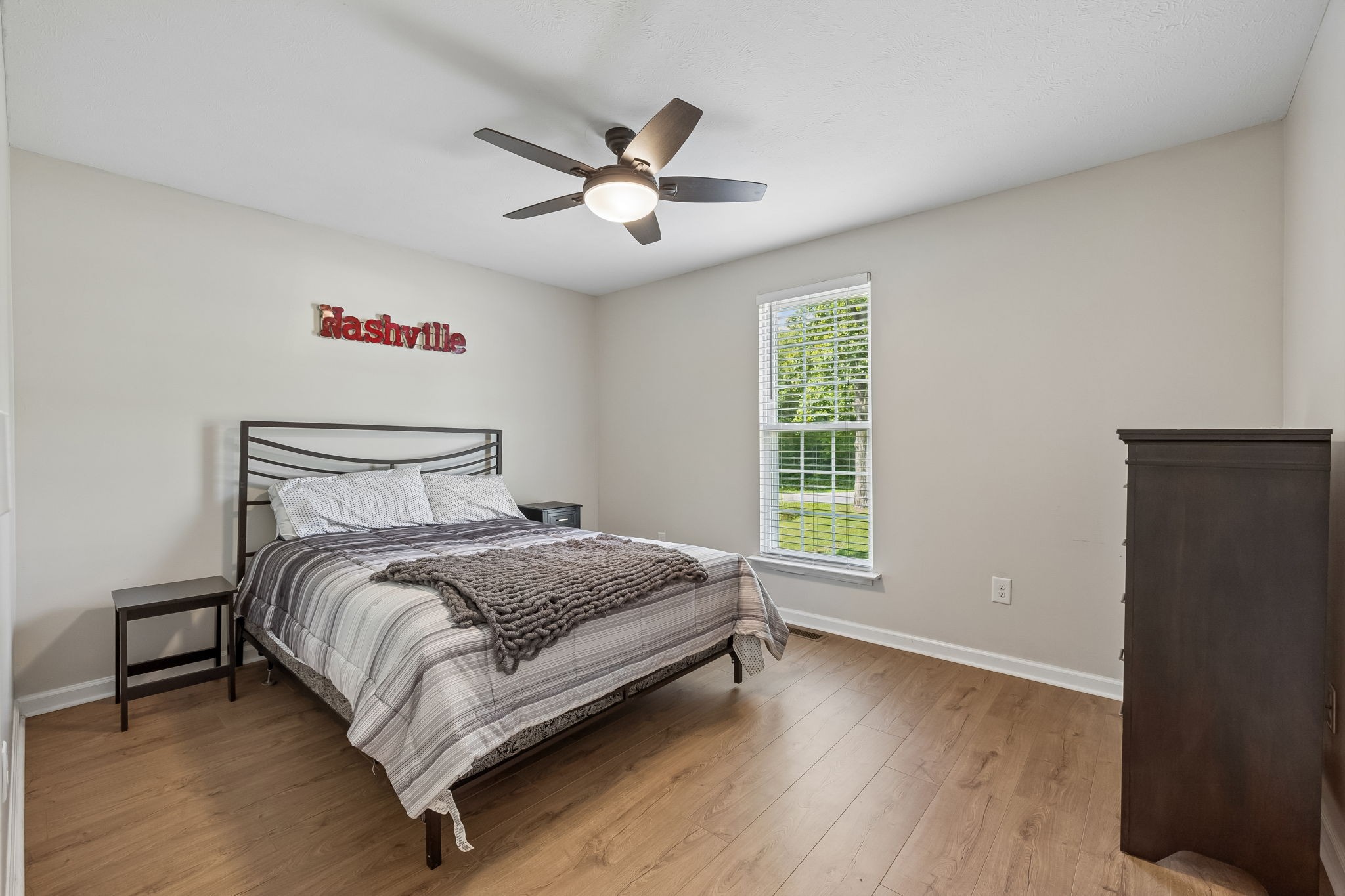1179 Abernathy Rd