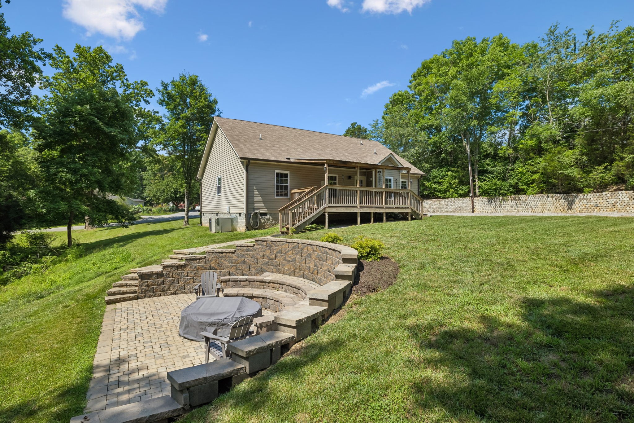 1179 Abernathy Rd
