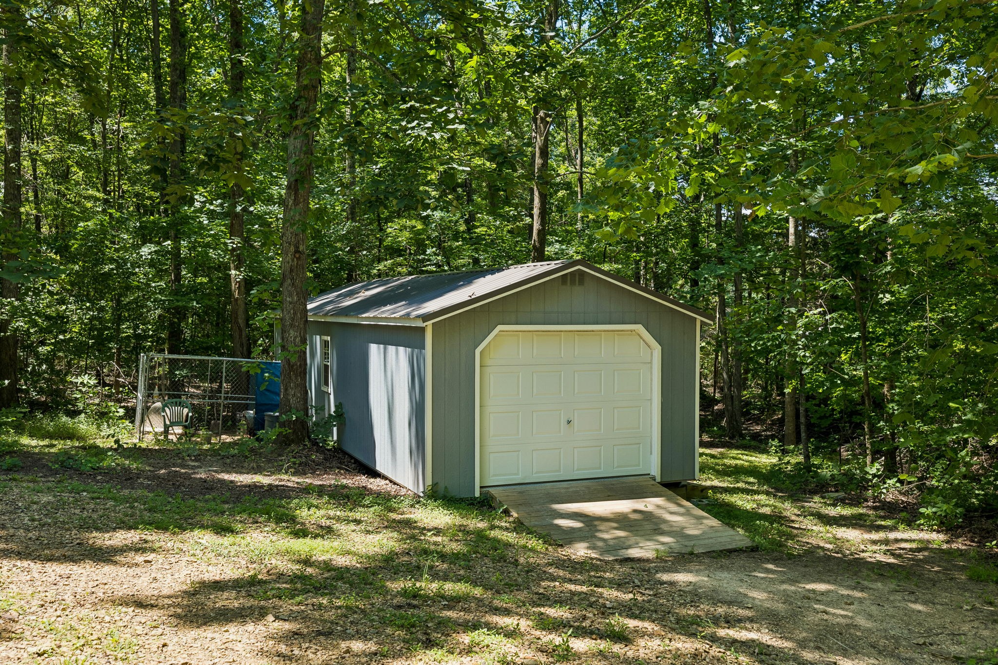 5833 Dewey Carr Rd