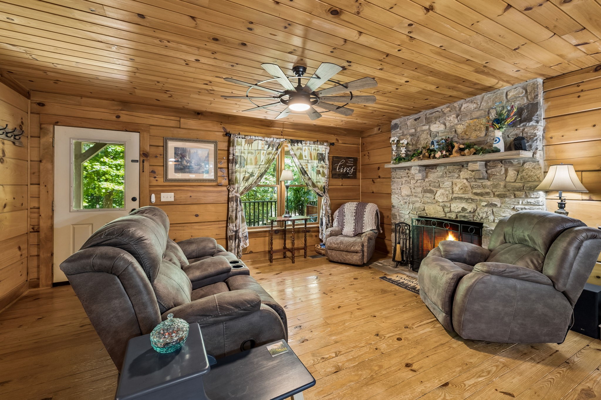 5833 Dewey Carr Rd