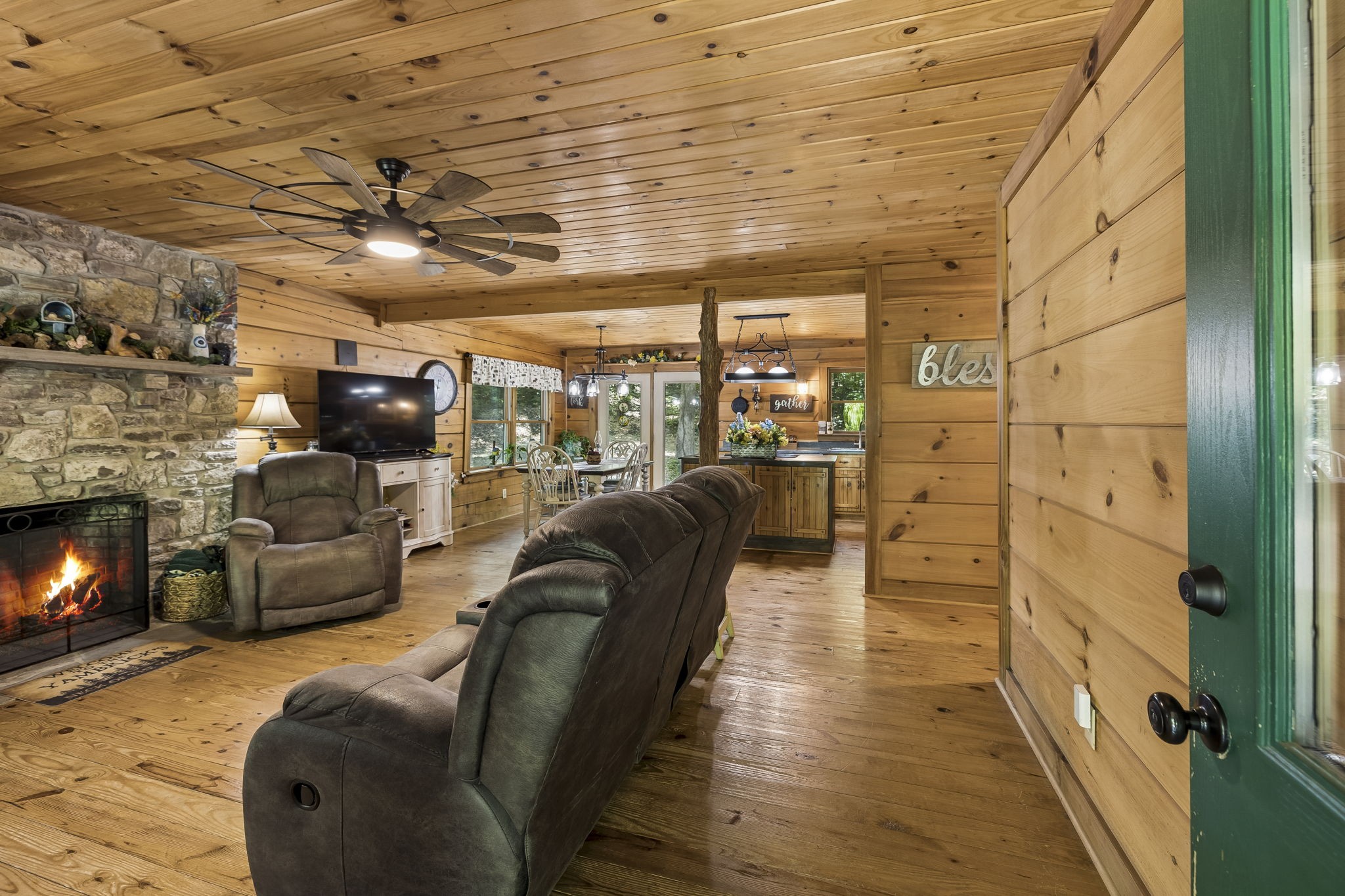 5833 Dewey Carr Rd