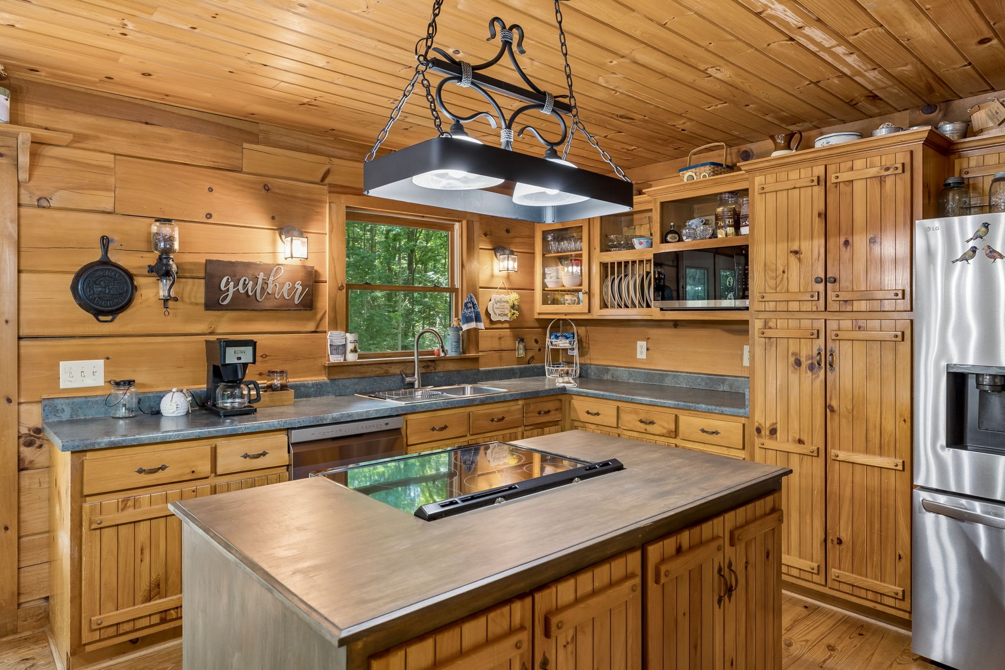 5833 Dewey Carr Rd