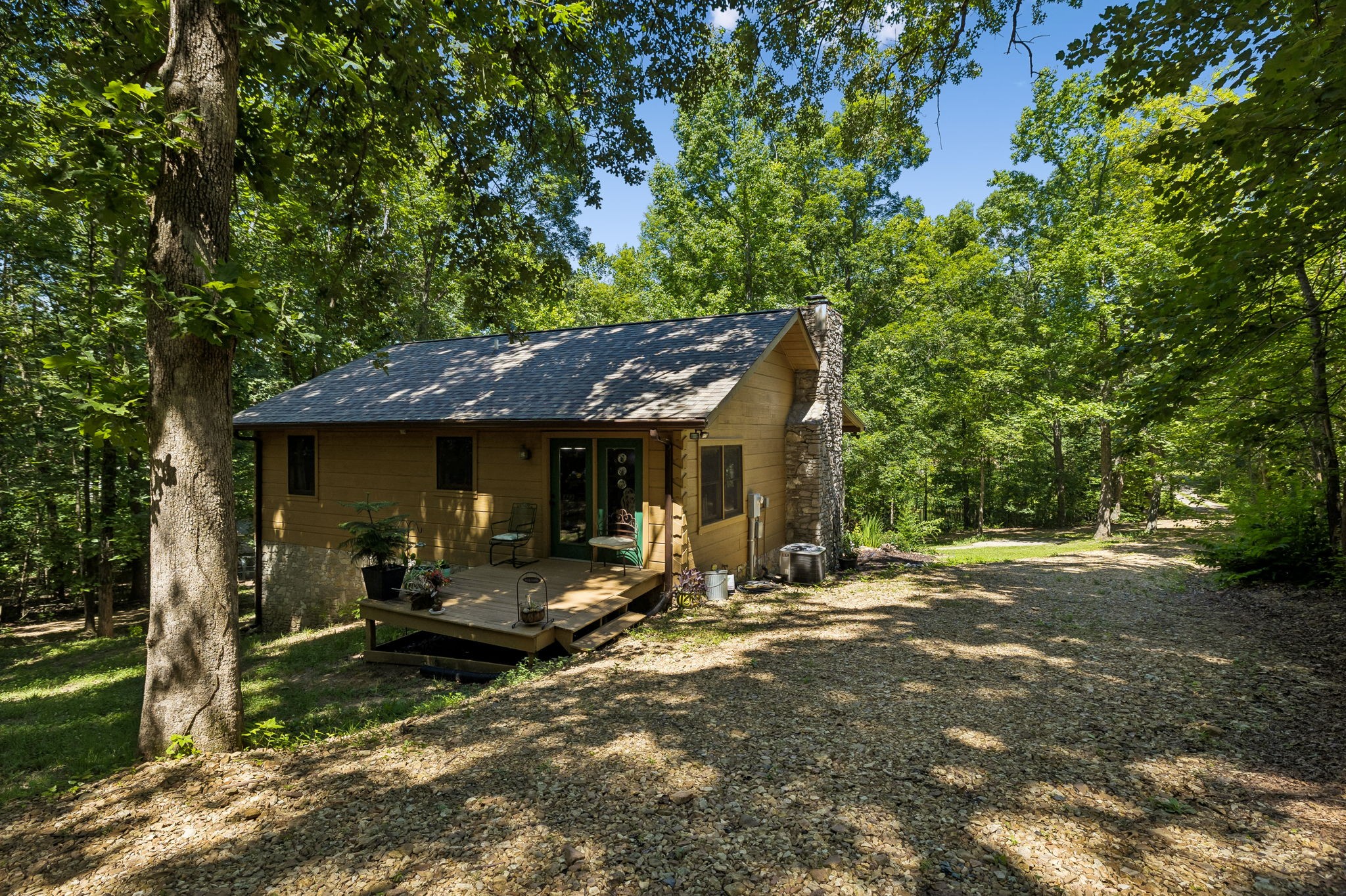 5833 Dewey Carr Rd