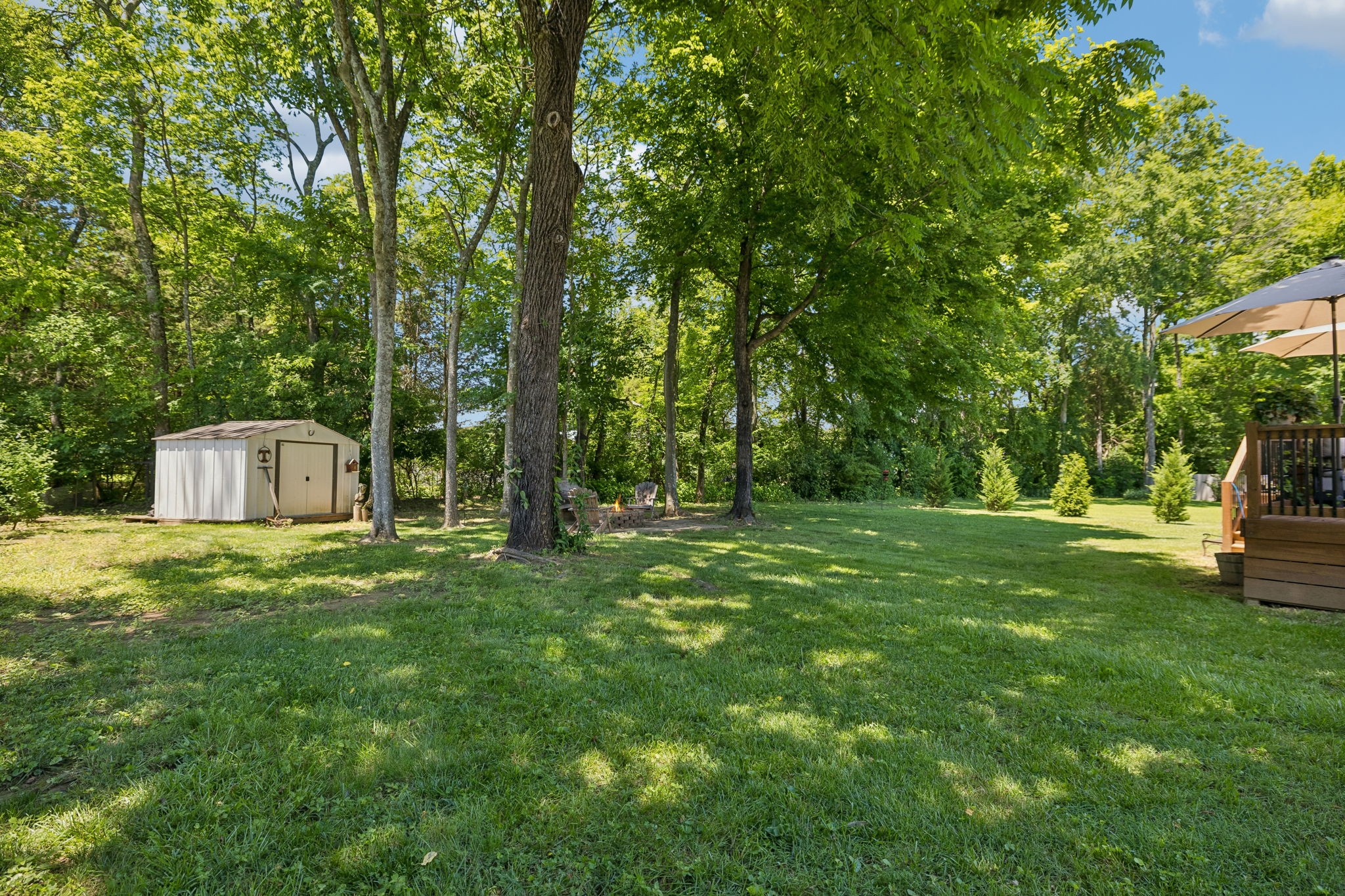 124 W Braxton Ln