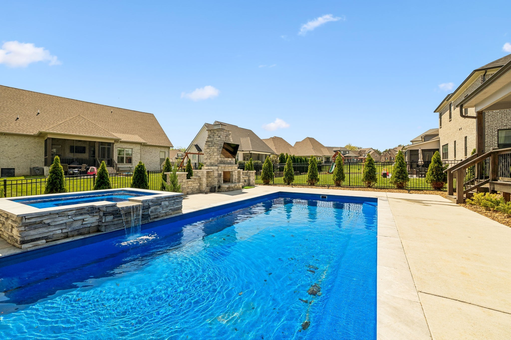 1008 Quillen Way