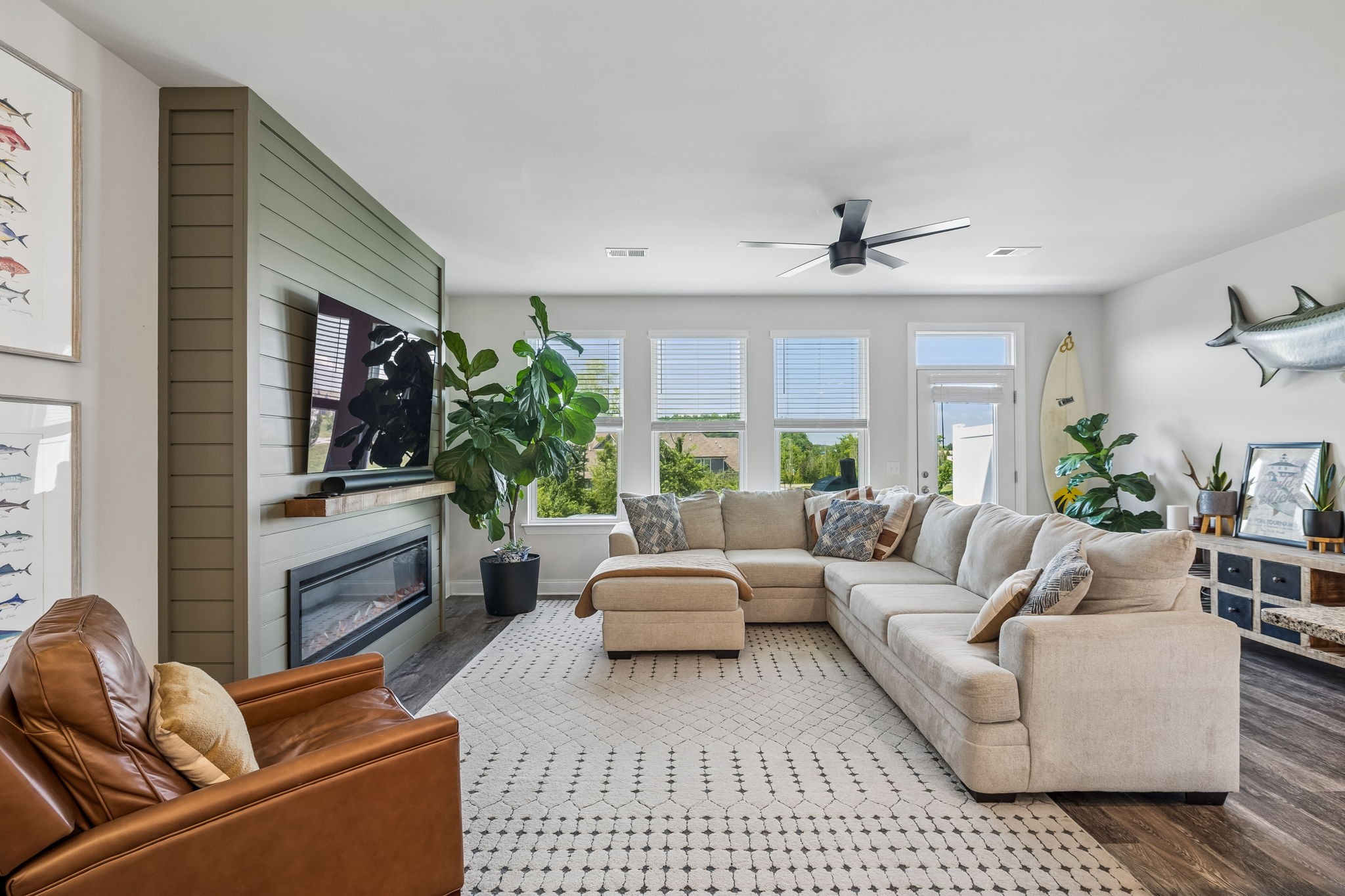 406 Wooden Shoe Way