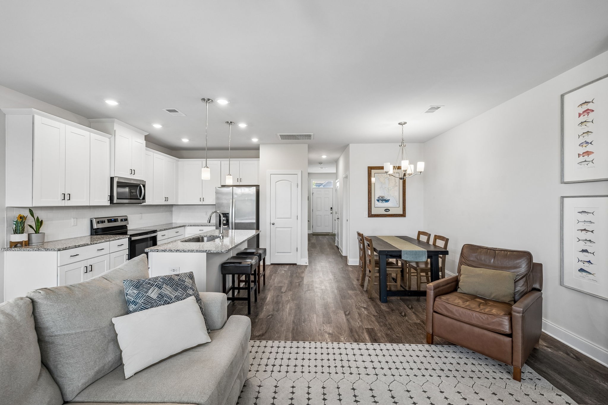 406 Wooden Shoe Way