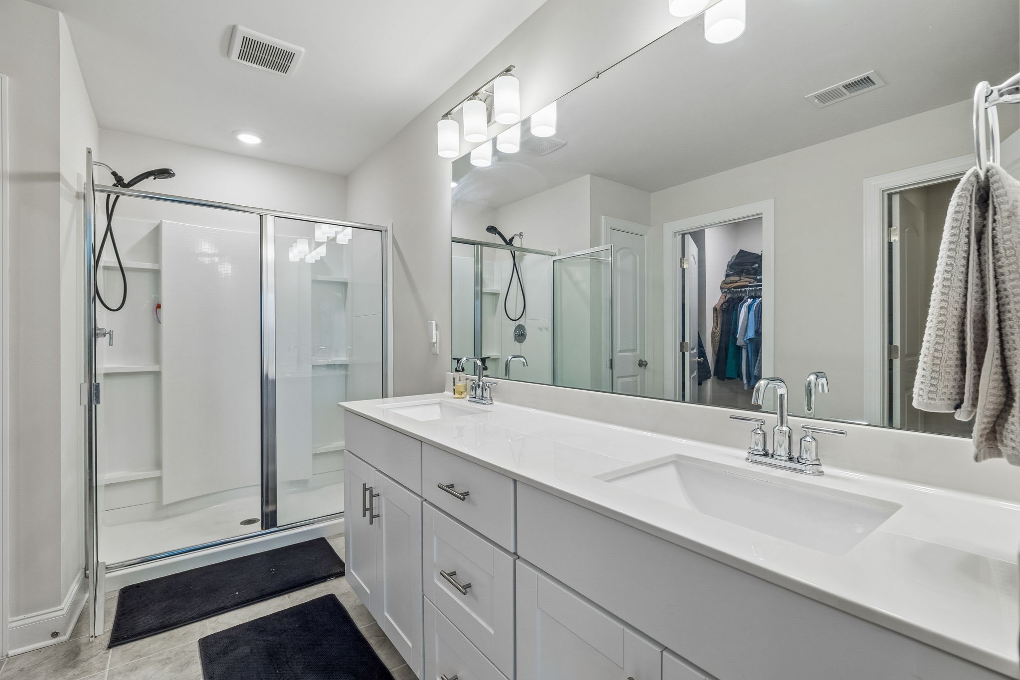 406 Wooden Shoe Way