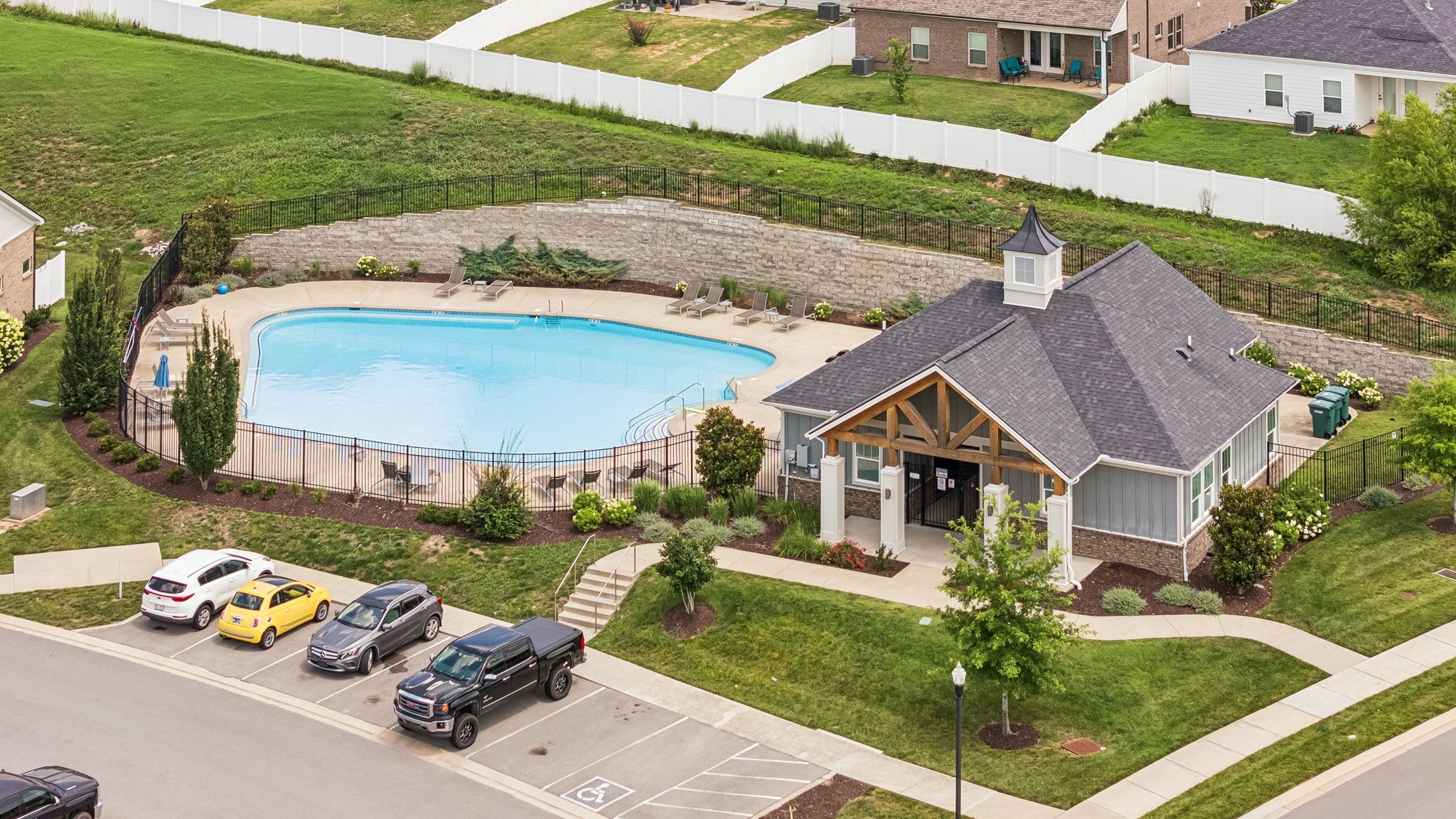 406 Wooden Shoe Way