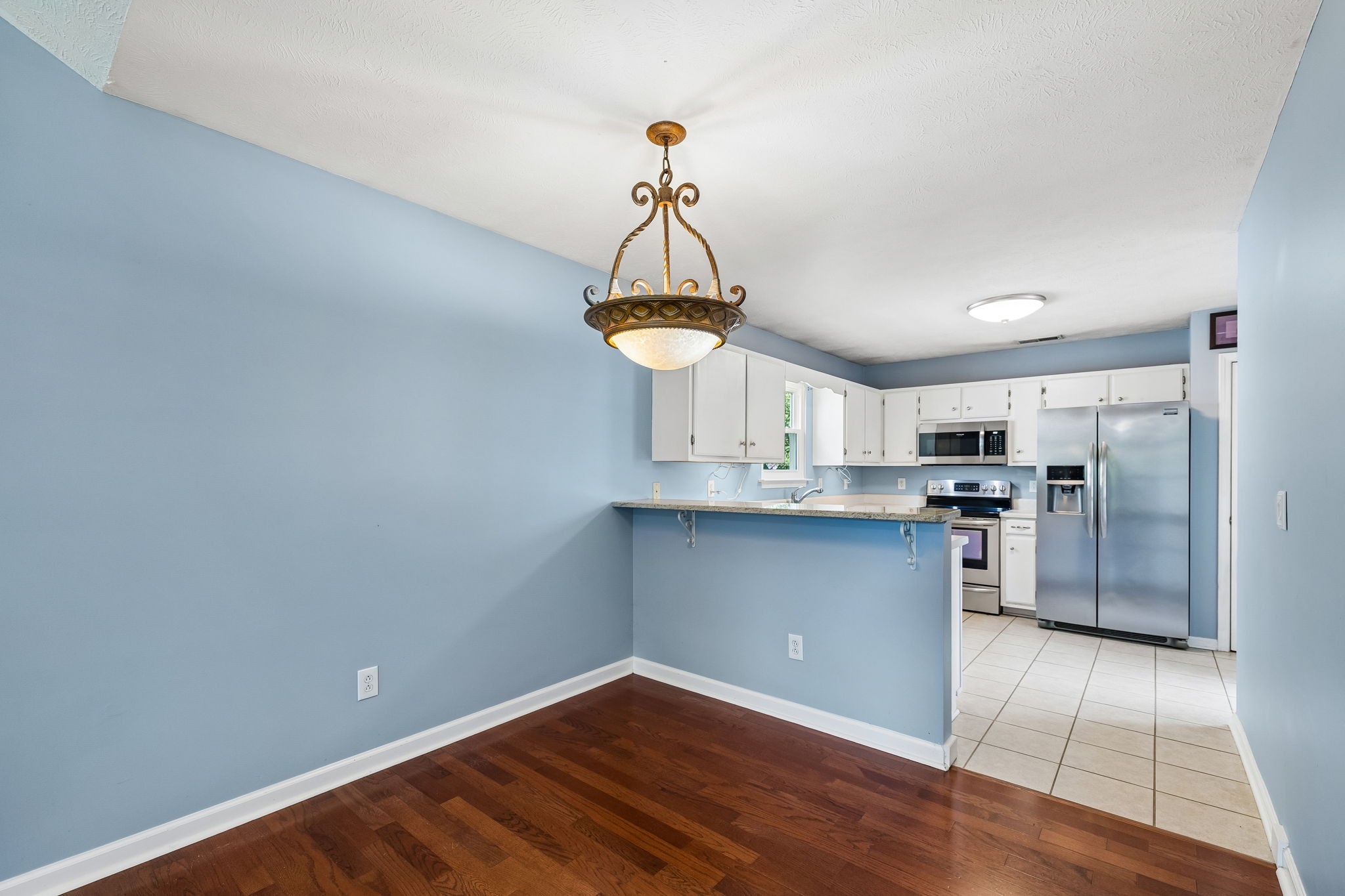 2728 Pepperdine Dr