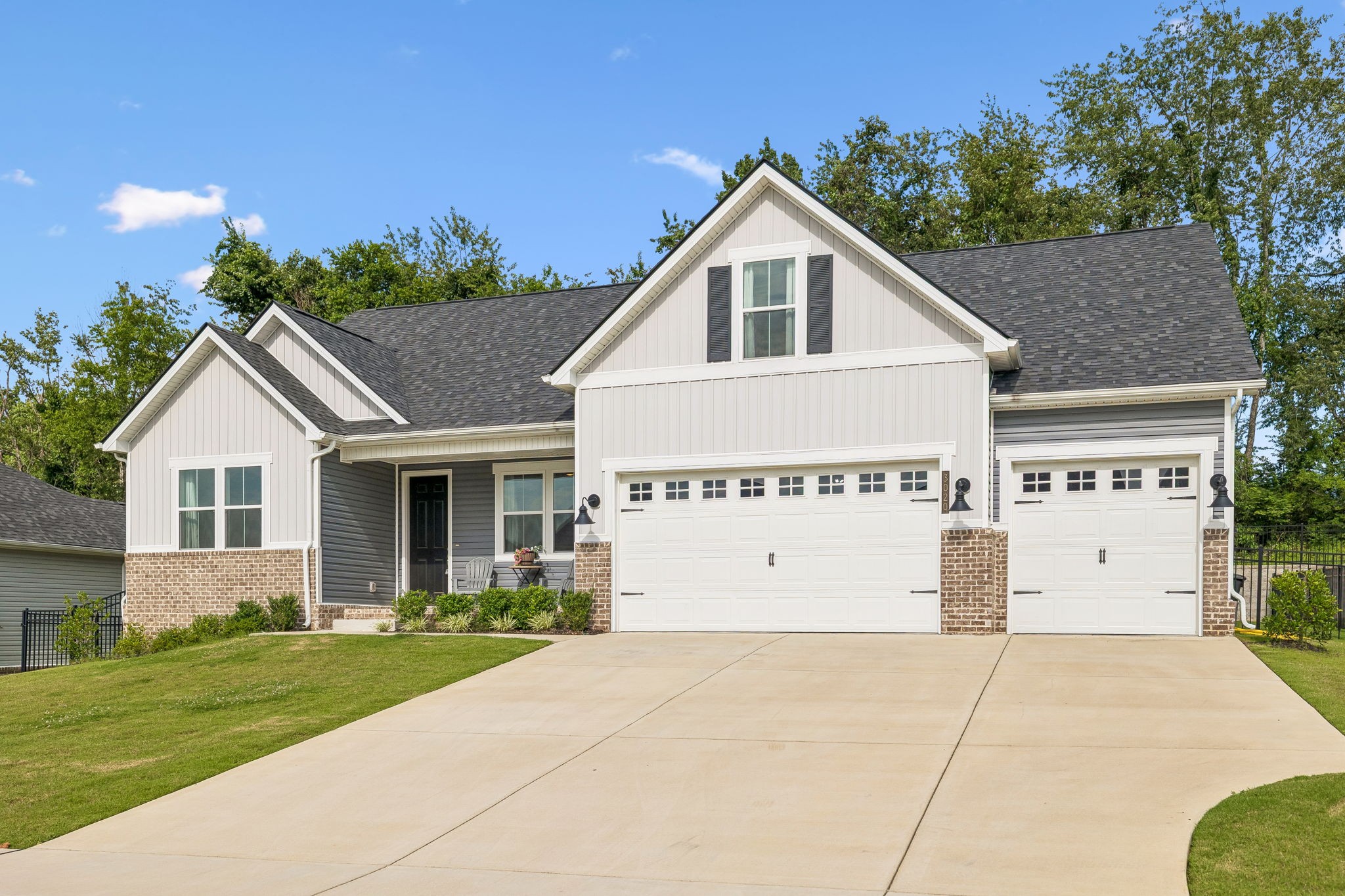 3020 Fernwood Ln