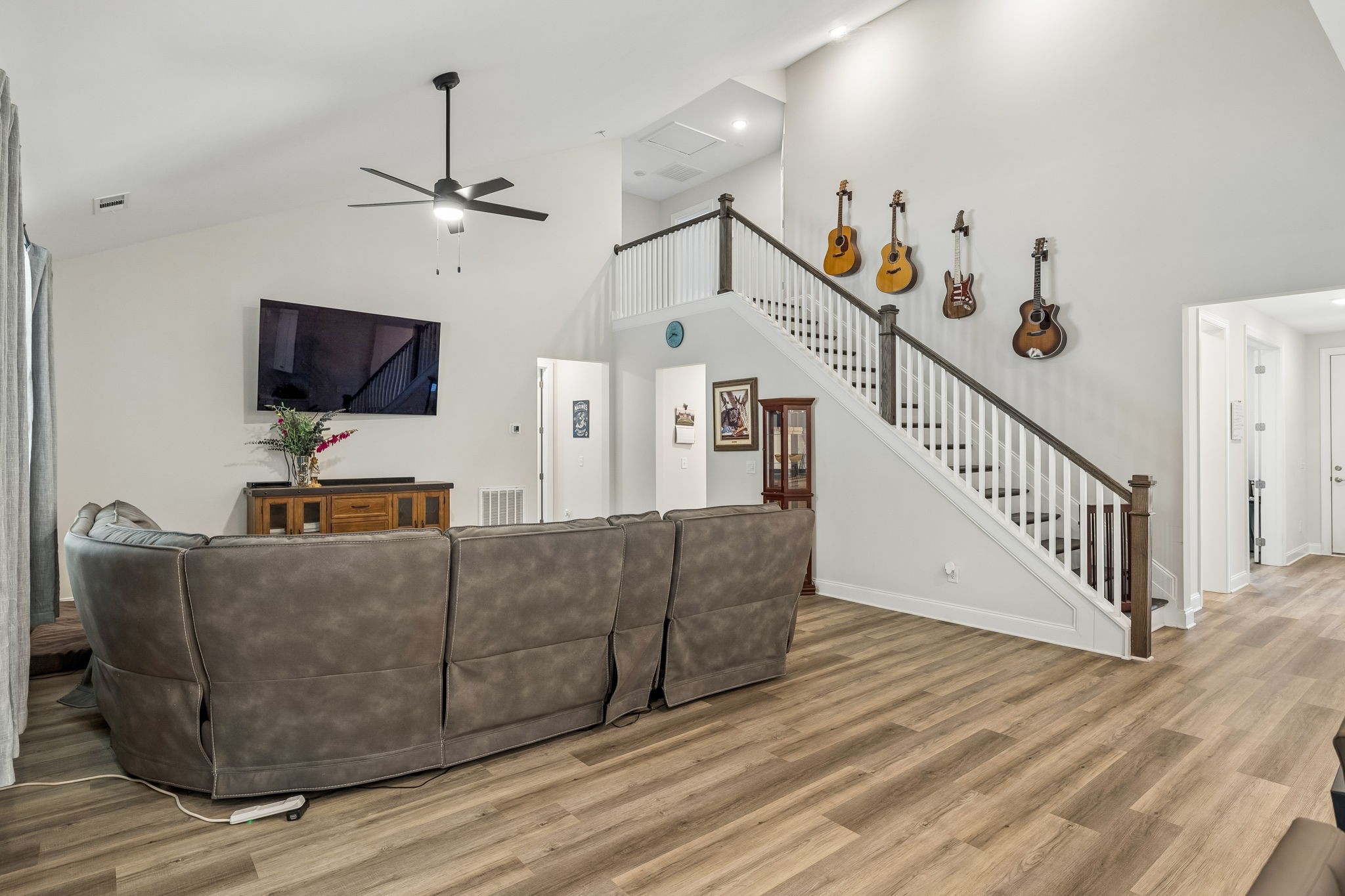 3020 Fernwood Ln