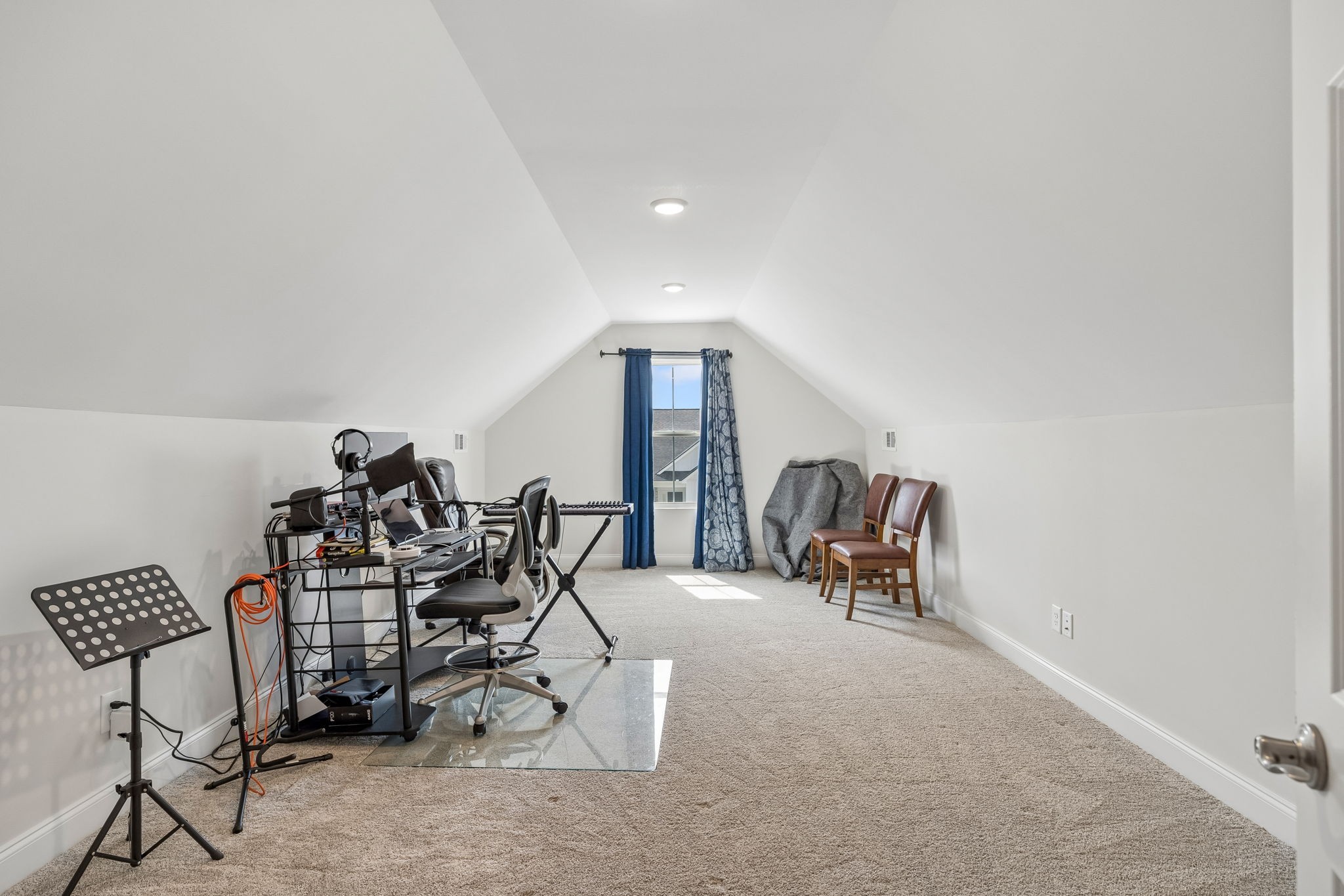3020 Fernwood Ln