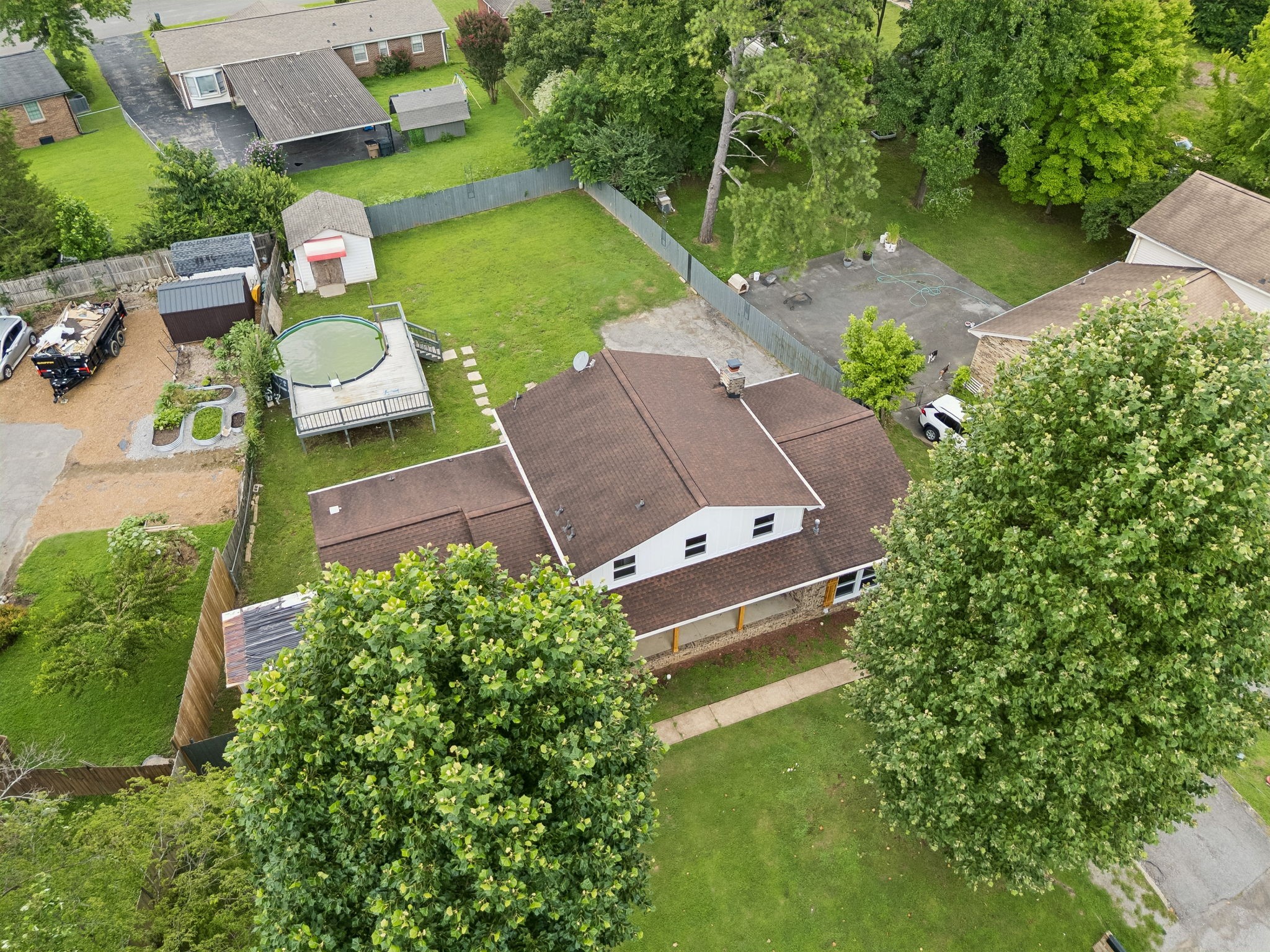 5140 Whitaker Dr