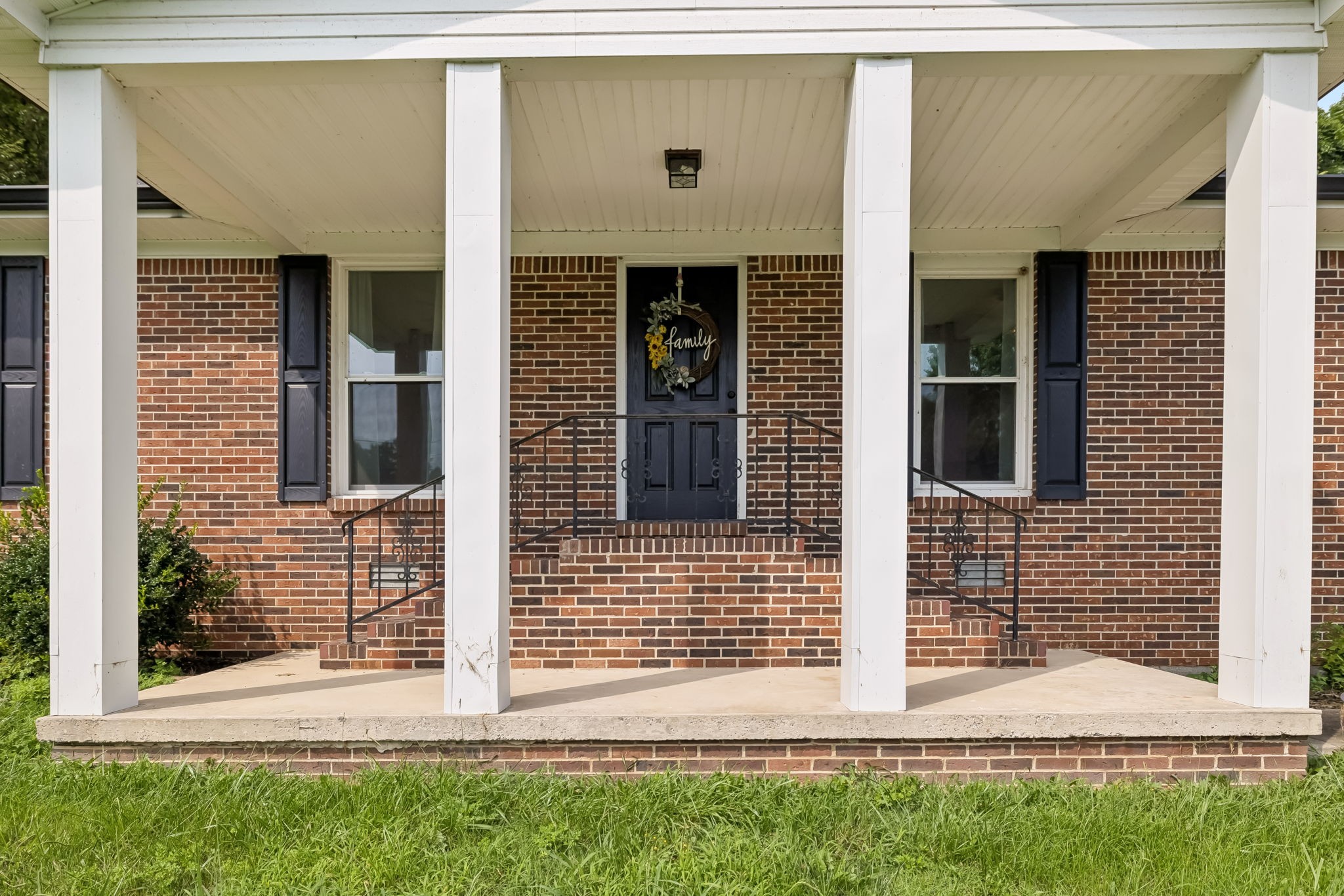 132 Hillwood Dr