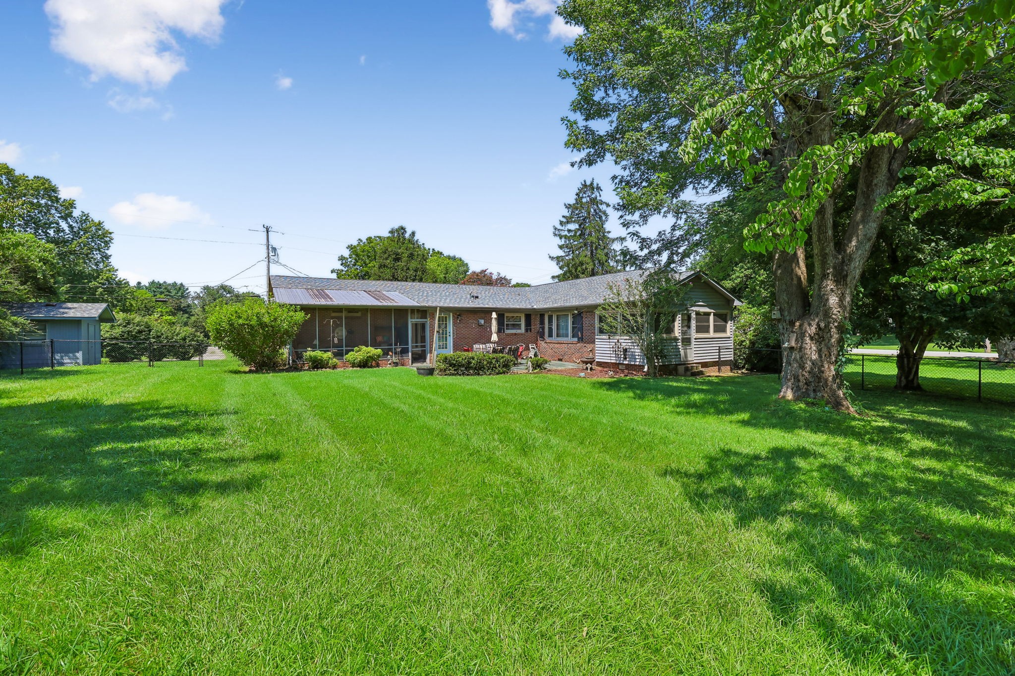 204 8th Ave, SE