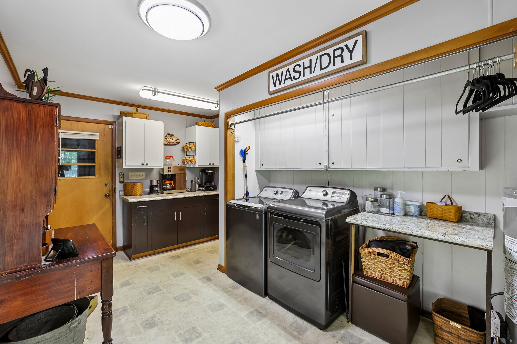 204 8th Ave, SE