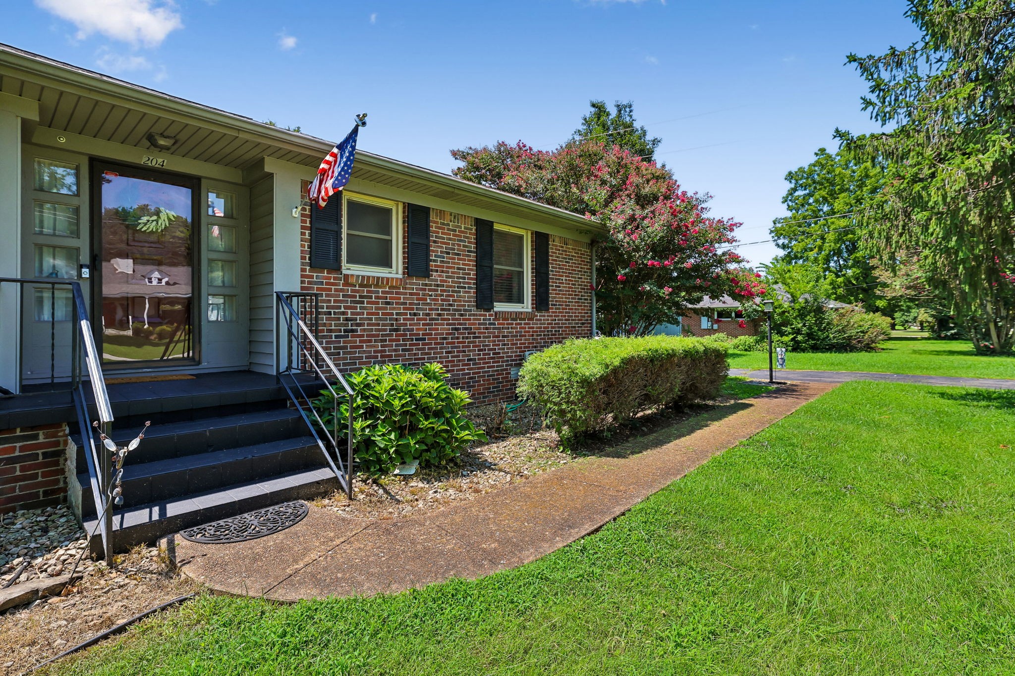 204 8th Ave, SE