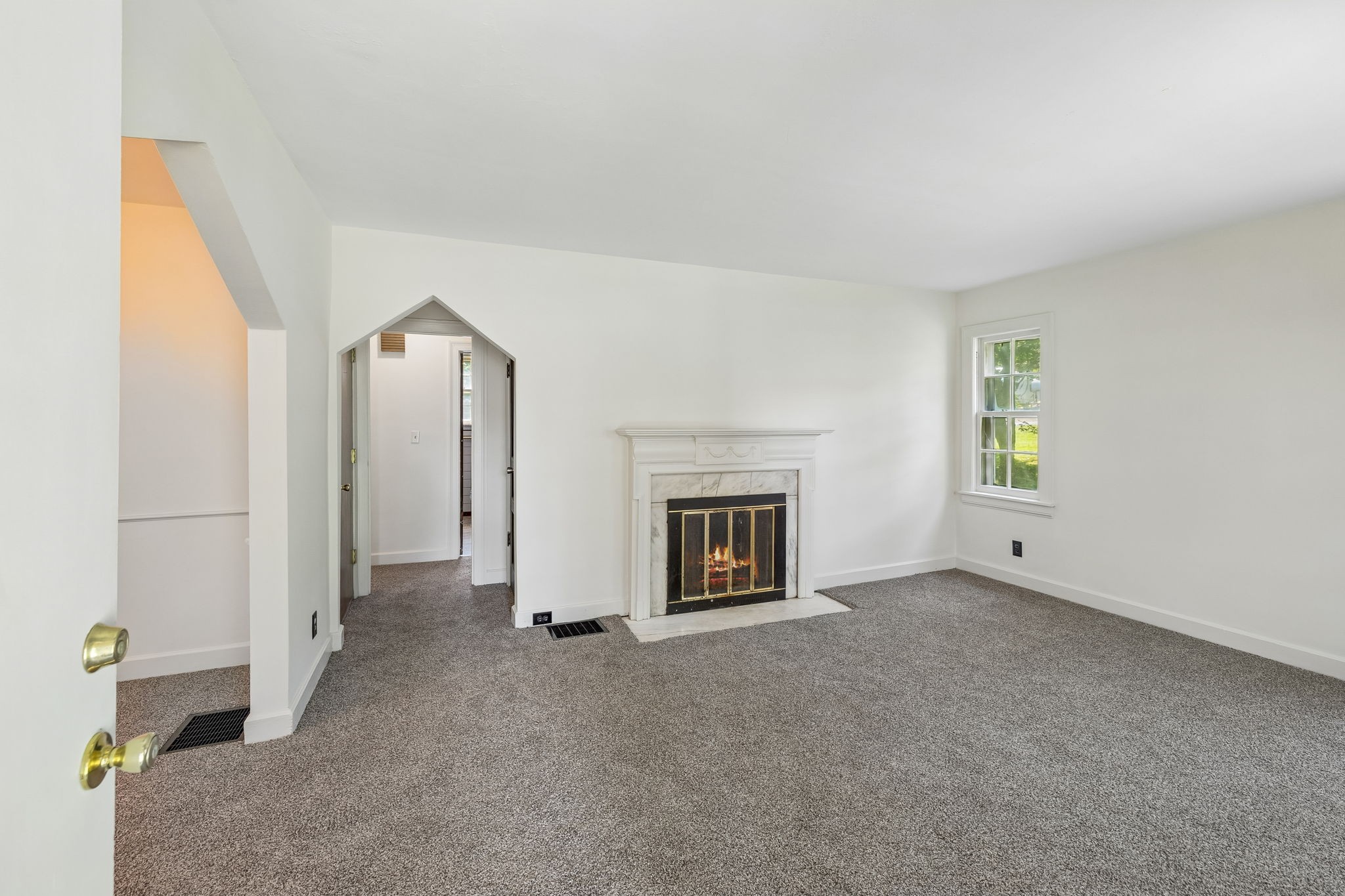 210 Cliffdale Rd
