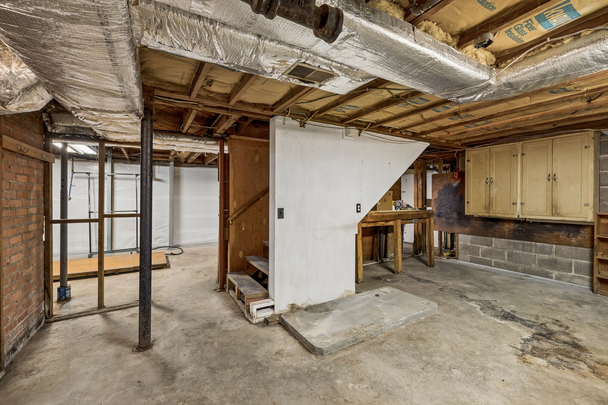 210 Cliffdale Rd