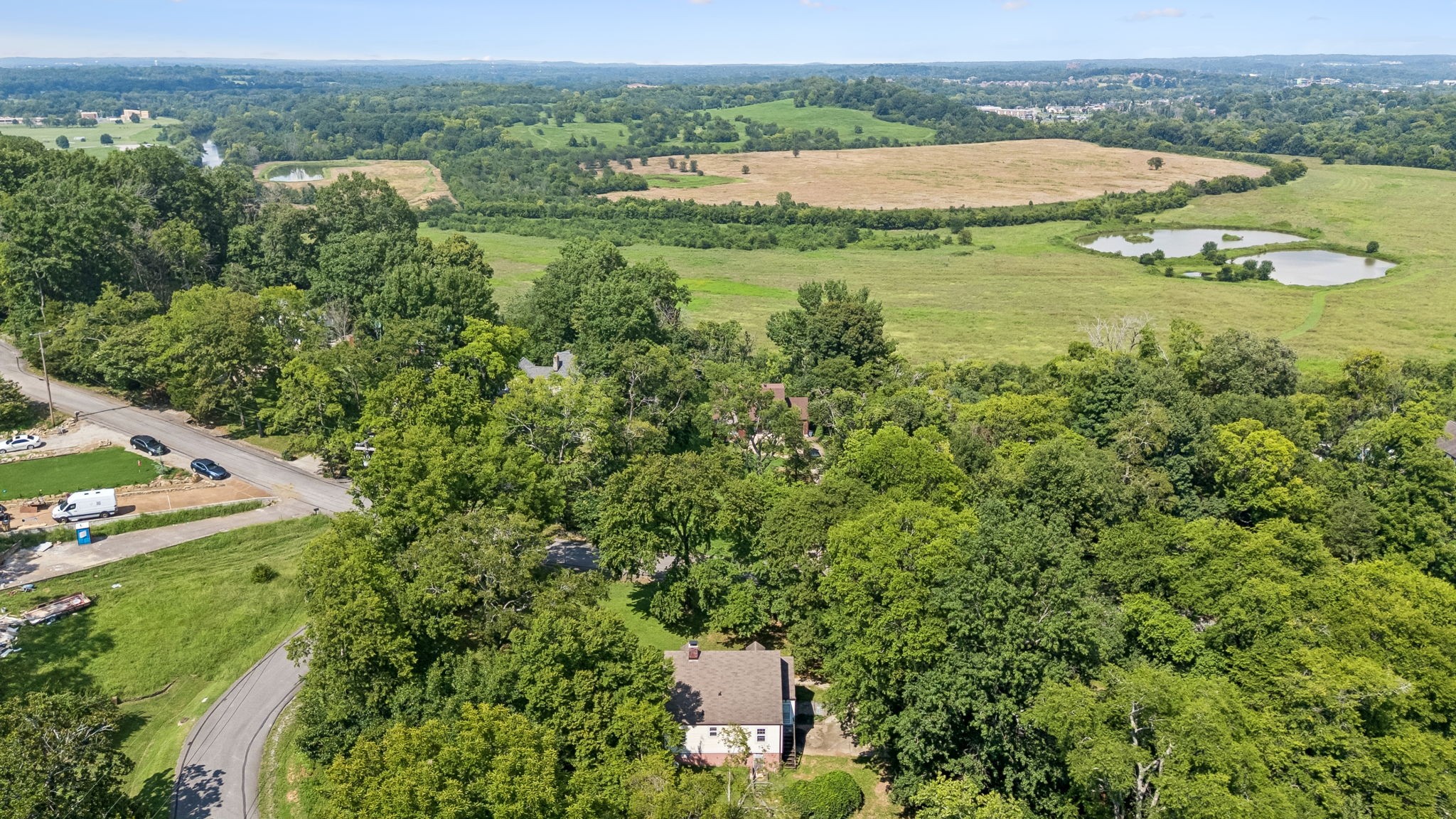 210 Cliffdale Rd
