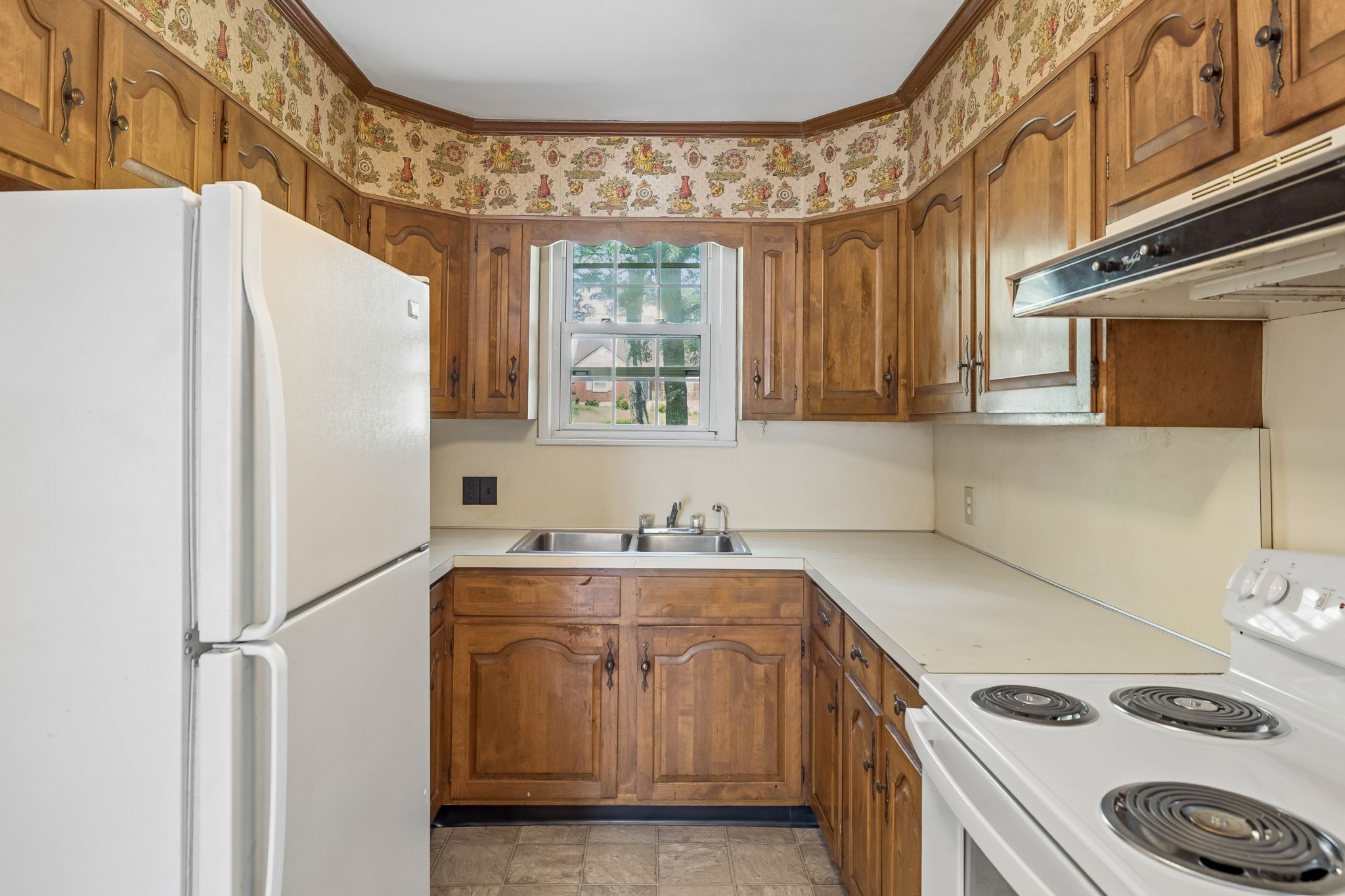 210 Cliffdale Rd