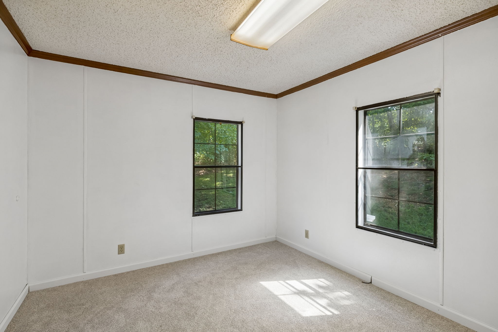 2588 Greer Rd